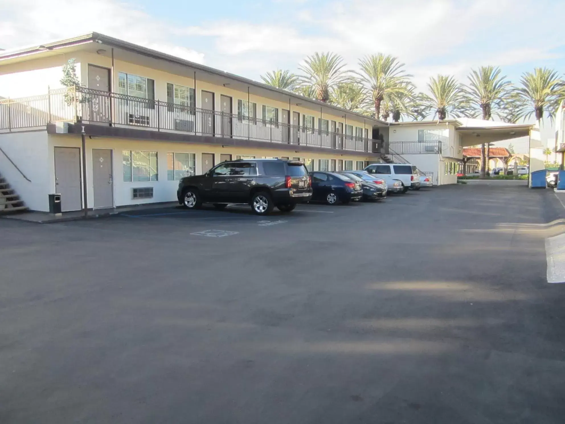 Property Building in Little Boy Blue Motel