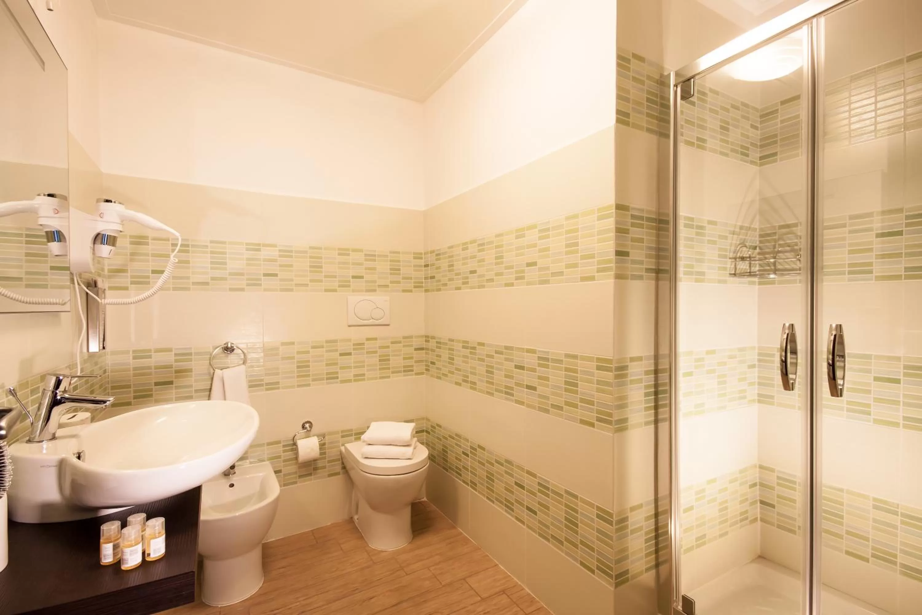 Bathroom in Rome Kings Suite