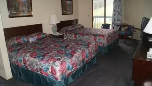 Bed in America's Best Value Inn of Novato
