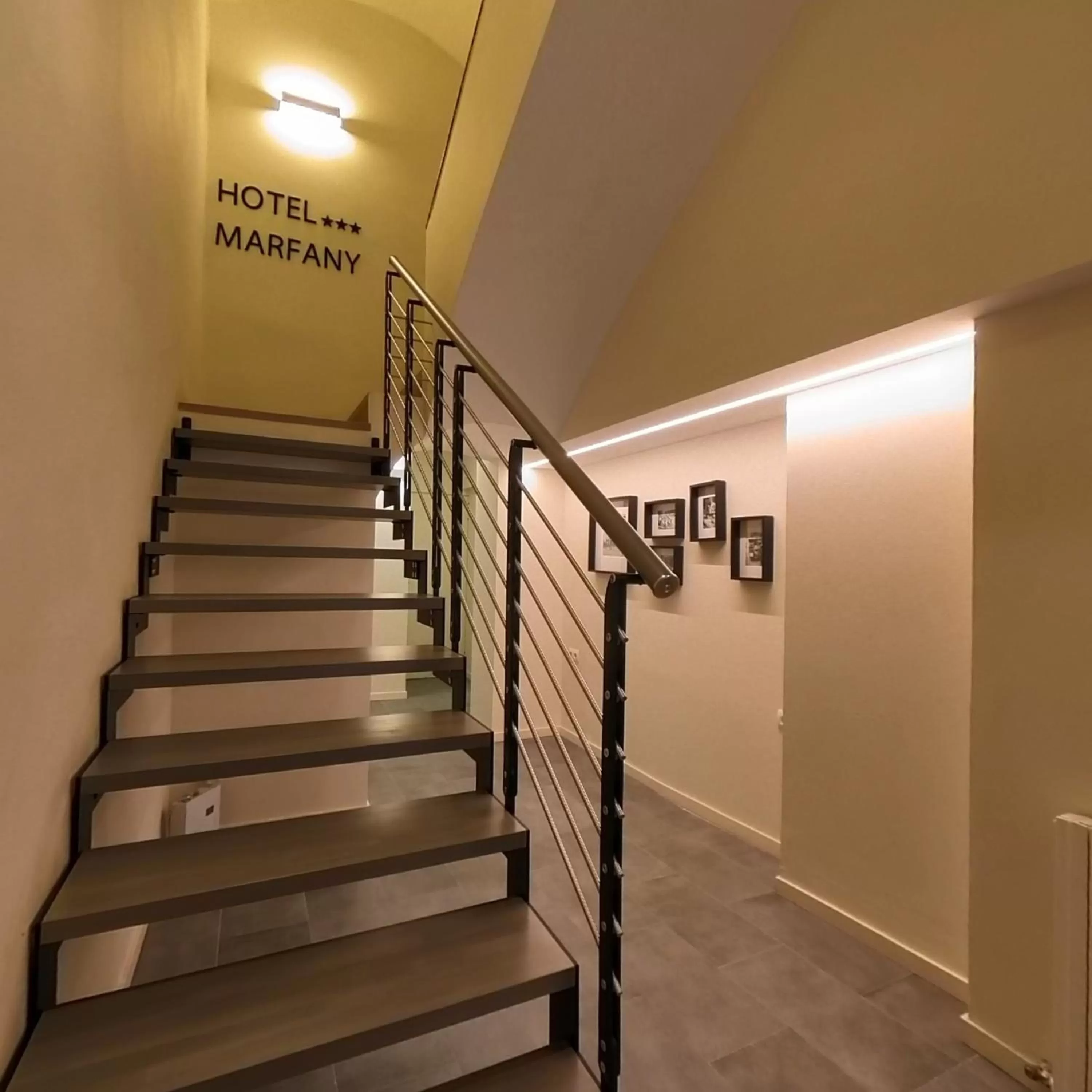 Facade/entrance in Hotel Marfany