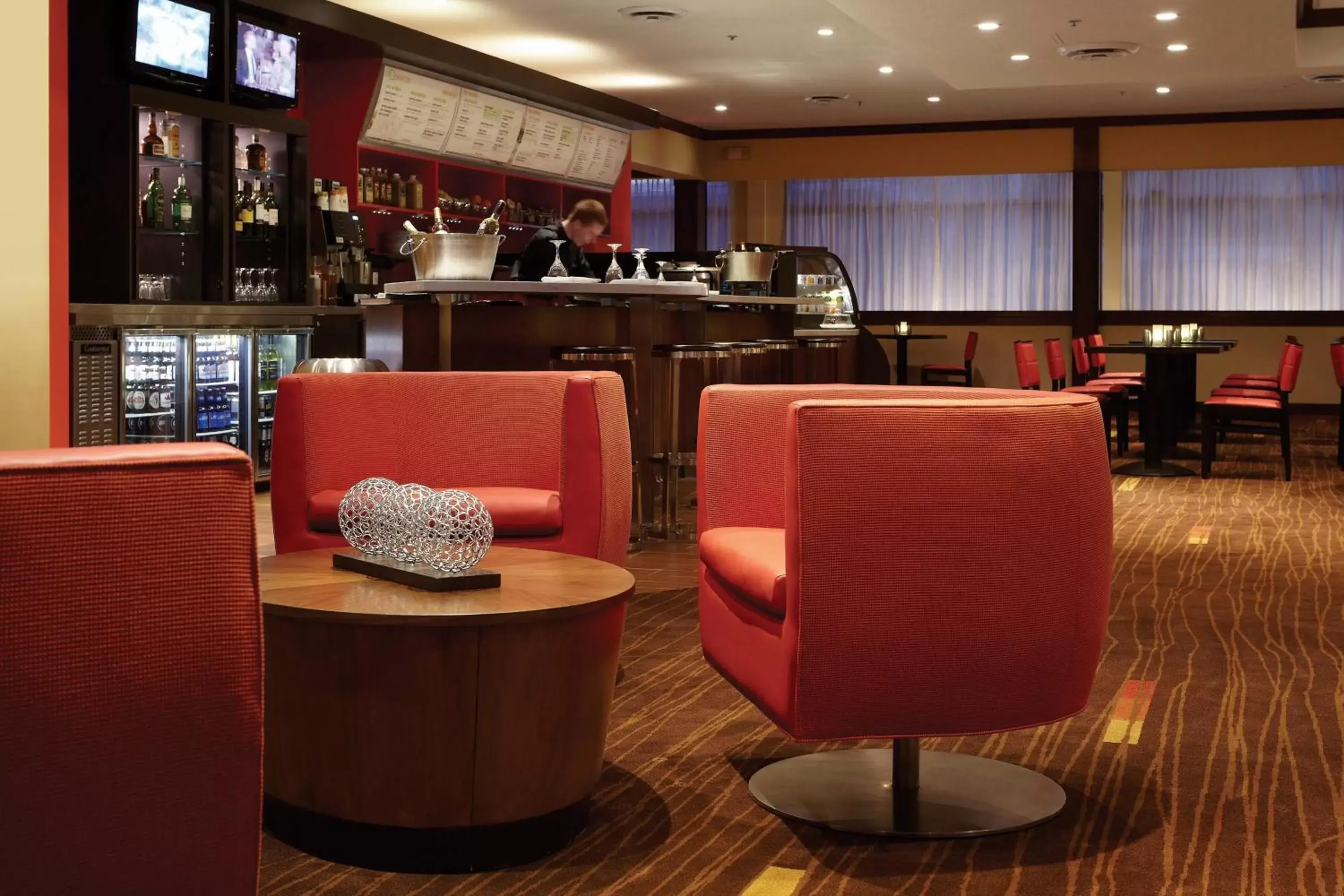 Restaurant/places to eat, Lounge/Bar in Courtyard by Marriott Ottawa Downtown
