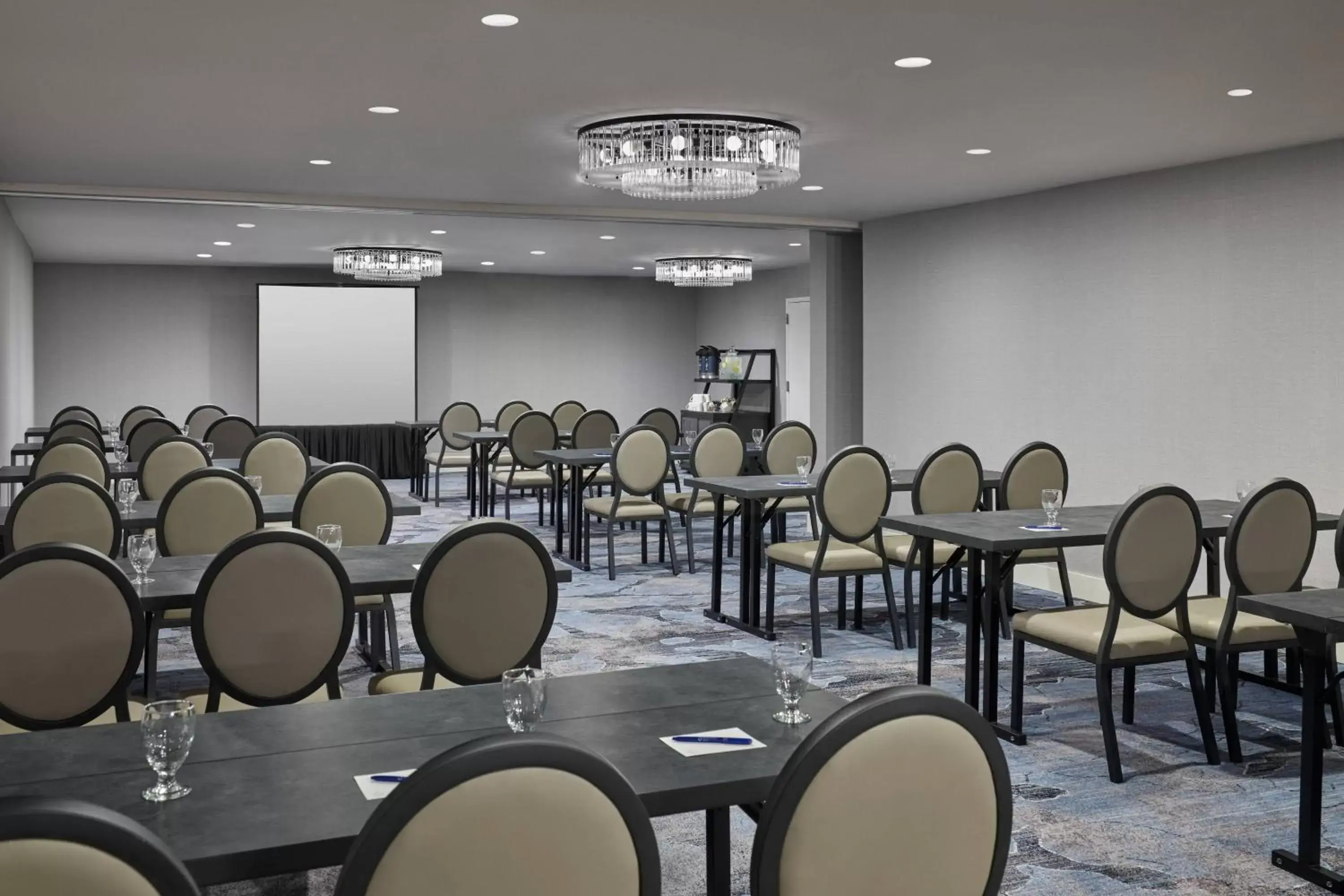 Meeting/conference room in Delta Hotels by Marriott Denver Thornton