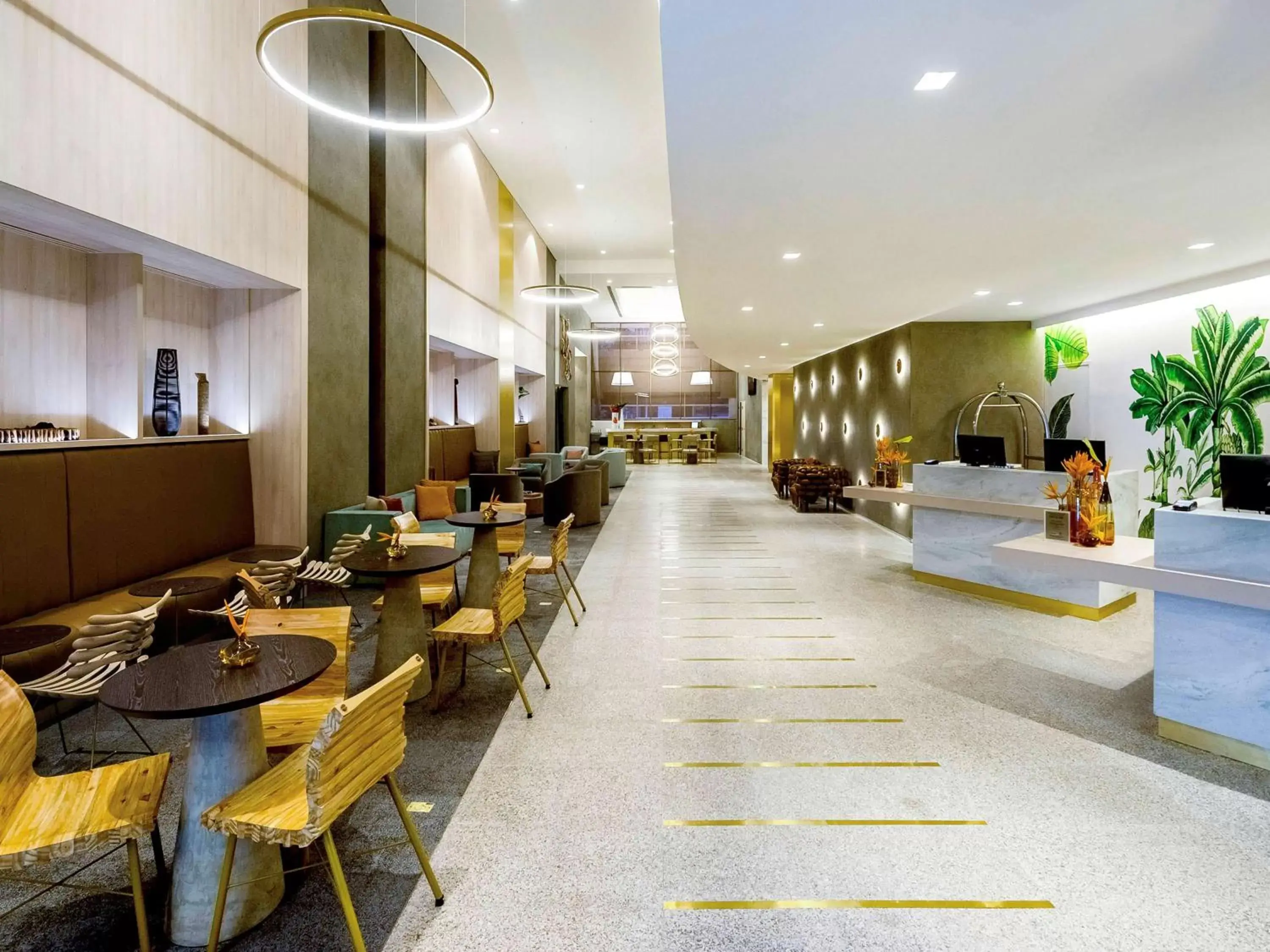 Property building, Restaurant/Places to Eat in Grand Mercure Sao Paulo Vila Olimpia