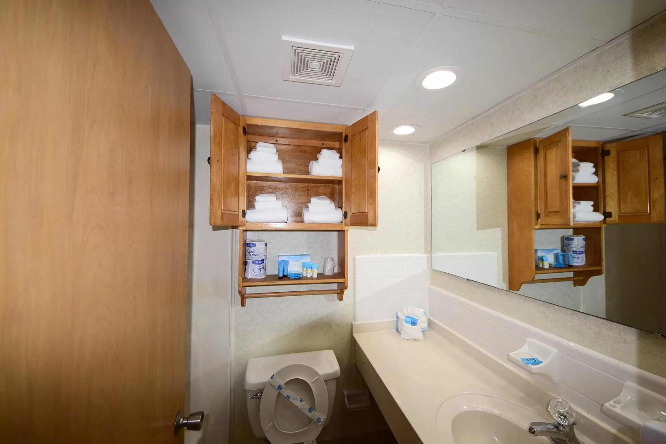 Shower in Holiday Sands North "On the Boardwalk"