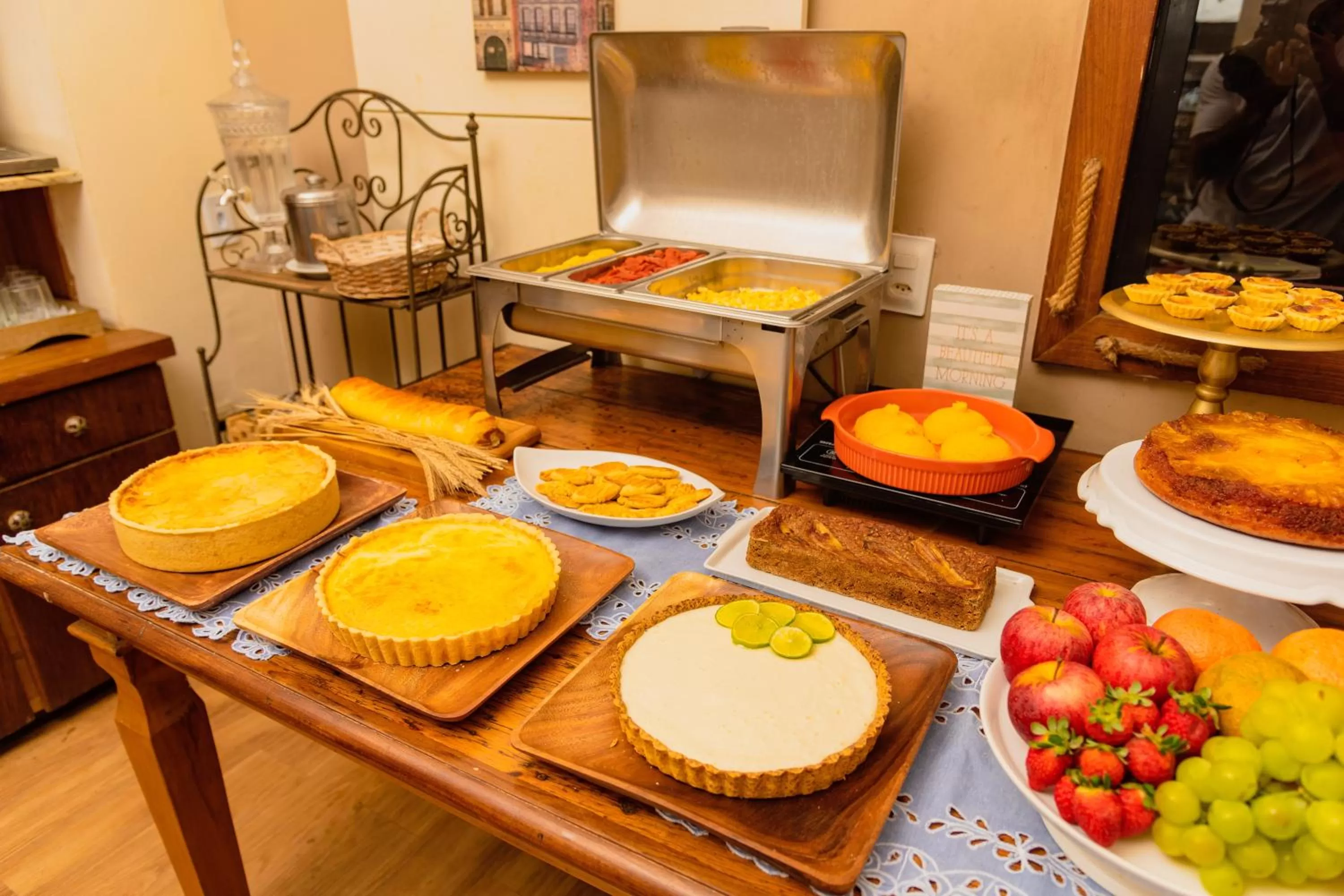 Food in Fortmar Hotel