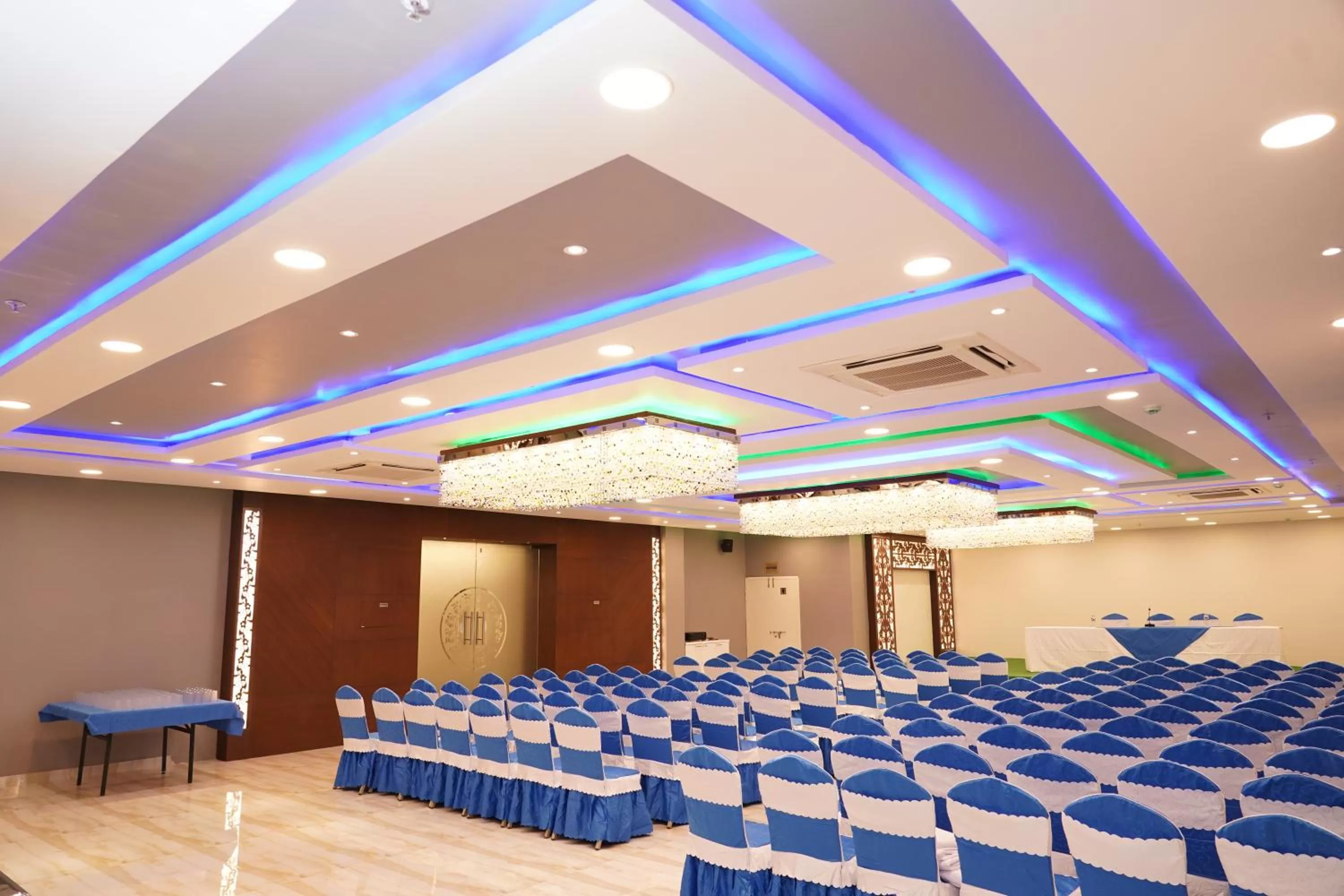 Banquet/Function facilities in PARK SIGNATURE HOTELS - Royal Benza