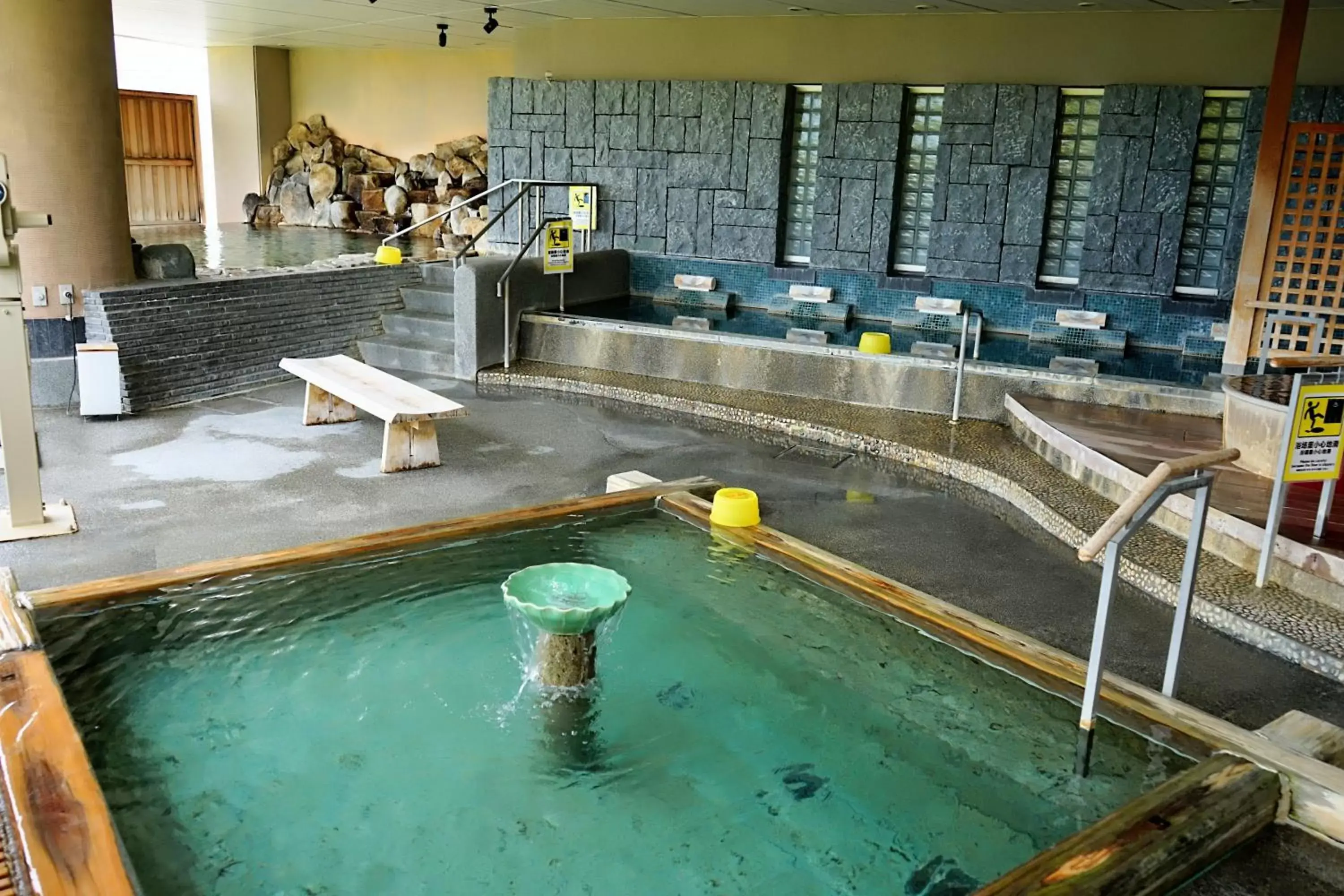 Hot Spring Bath, Swimming Pool in Hotel Associa Takayama Resort