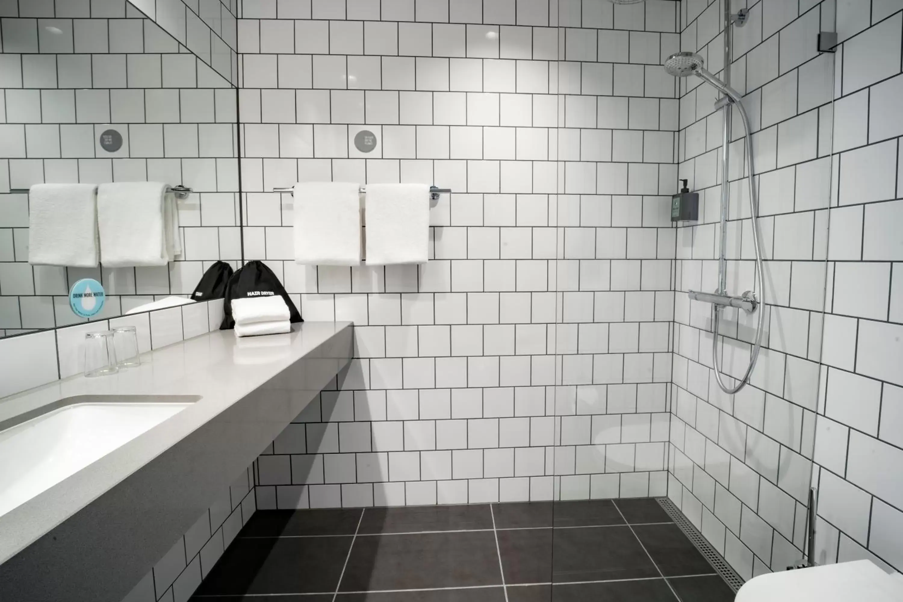 Bathroom in Comfort Hotel Solna Arenastaden