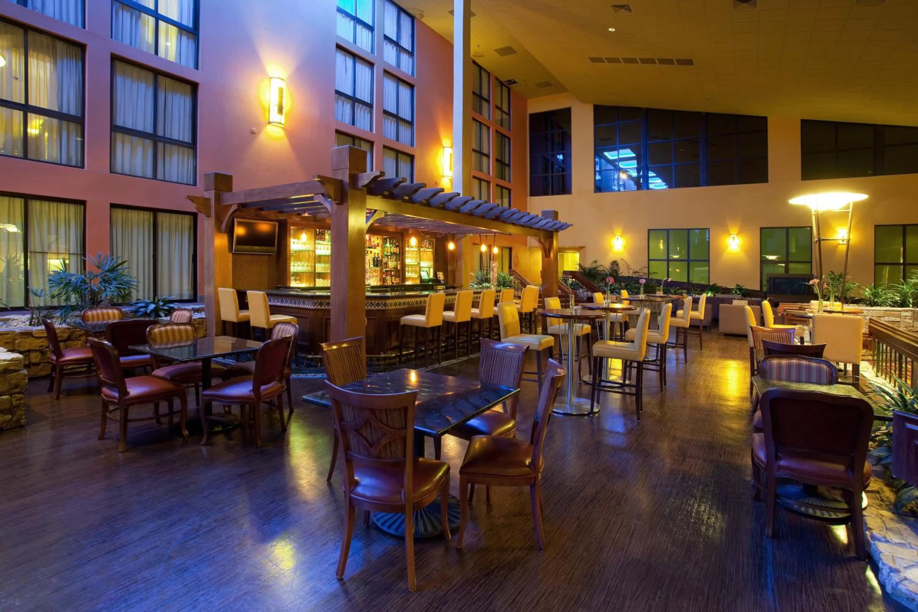 Restaurant/Places to Eat in Crowne Plaza Denver International Airport, an IHG Hotel