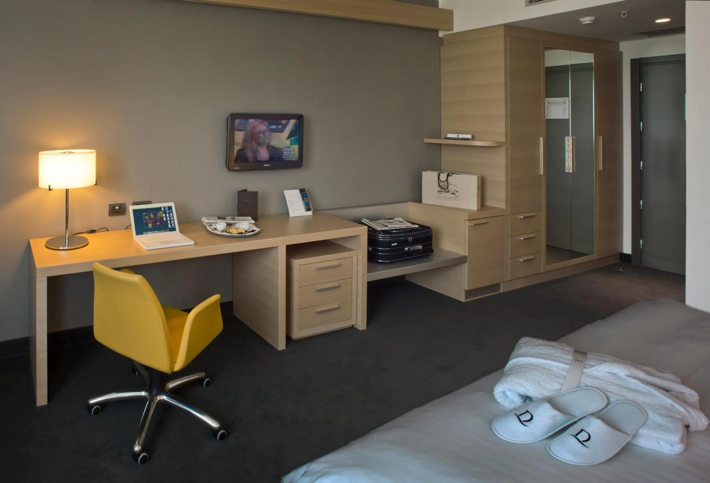 Seating area, Bed in Domina Milano Fiera