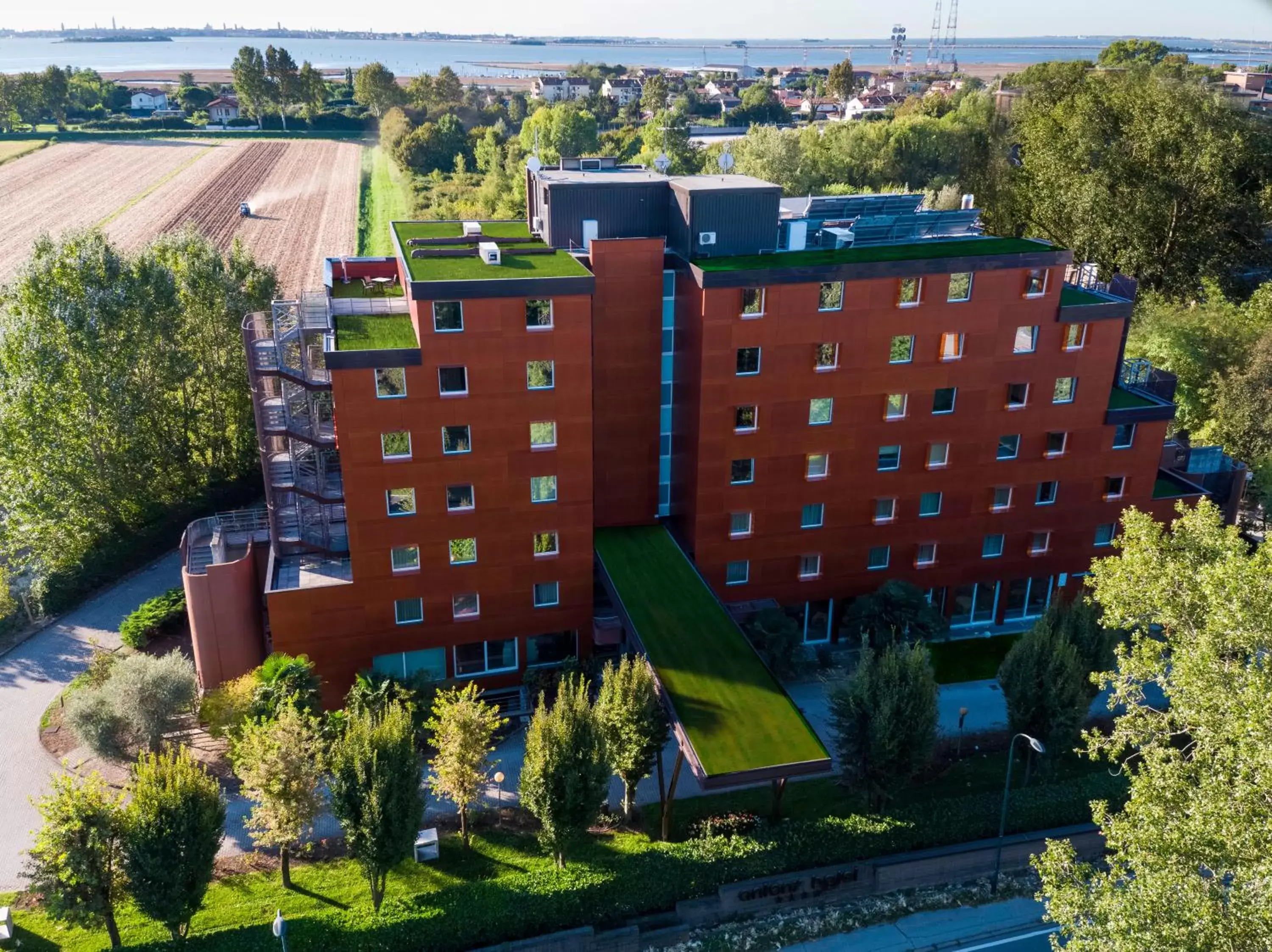 Bird's eye view, Bird's-eye View in Antony Hotel - Venice Airport