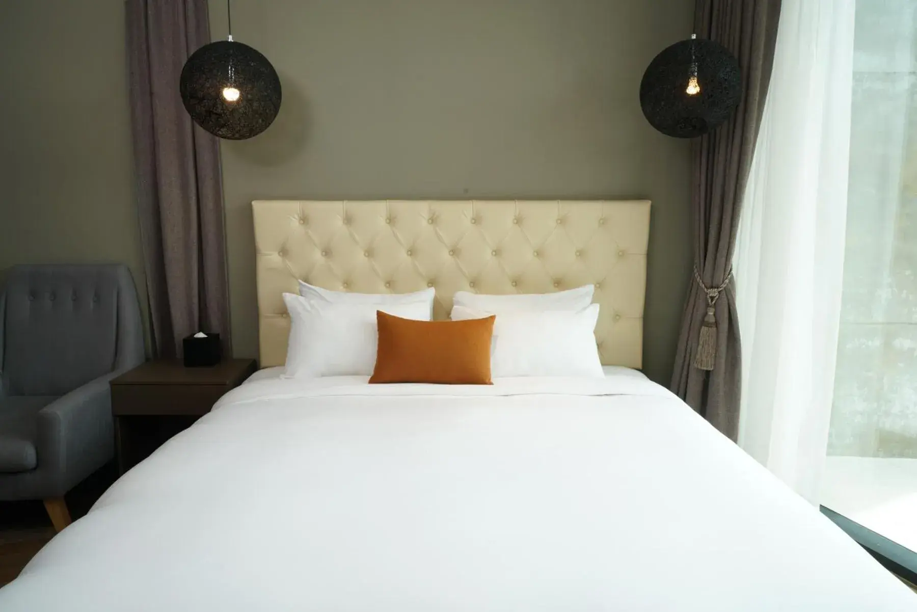 Bed in Jeju Hotel Scarboro