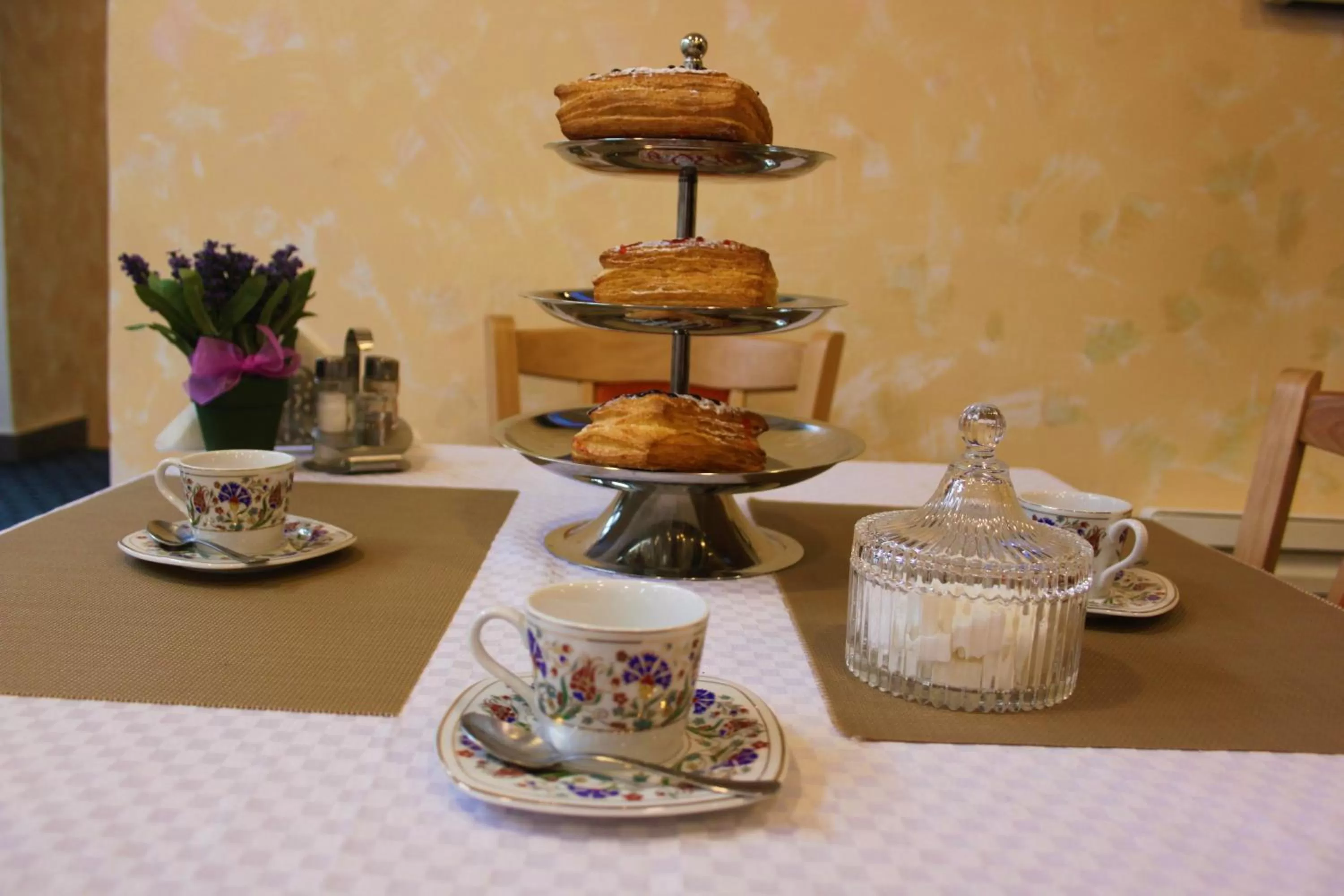 Food and drinks in Hotel Berr