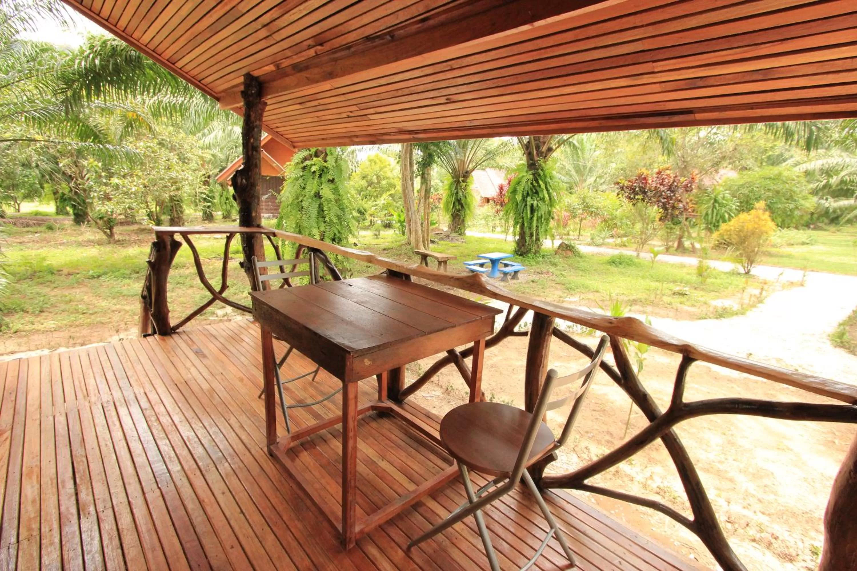 Patio in Khao Sok Palmview Resort