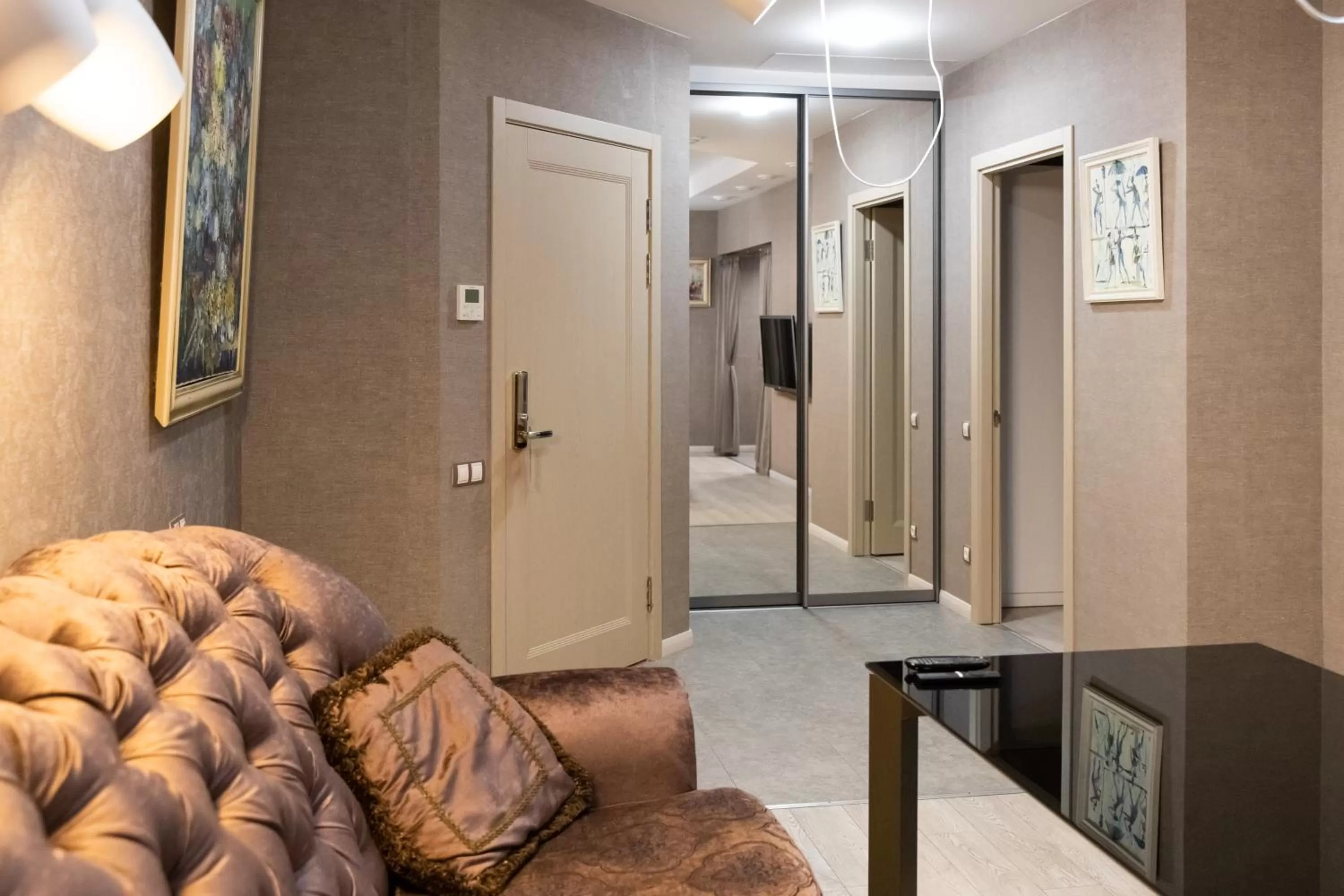 Living room in Hotel "Mandarin Clubhouse"