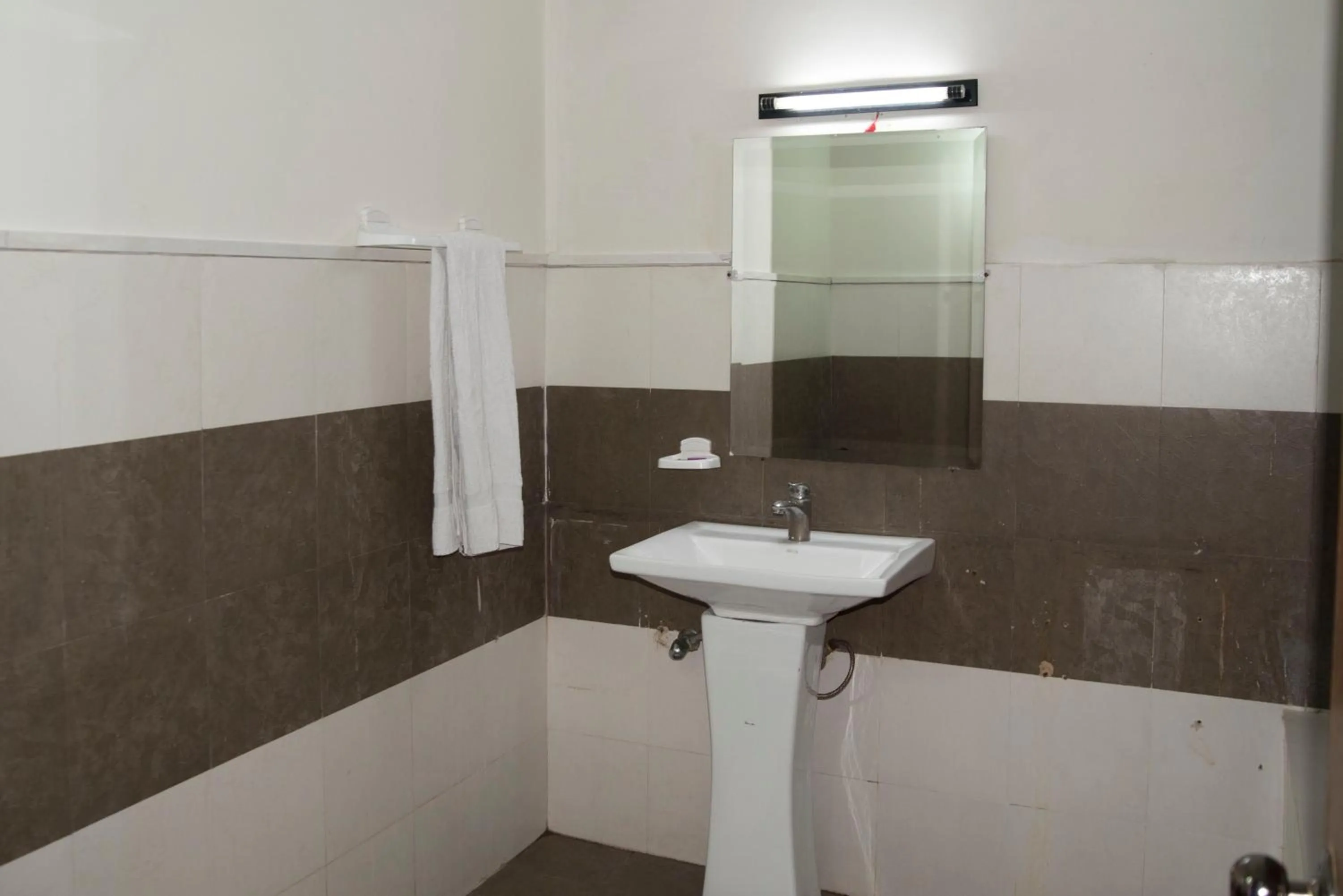 Bathroom in Premier Inn Davis Road Lahore