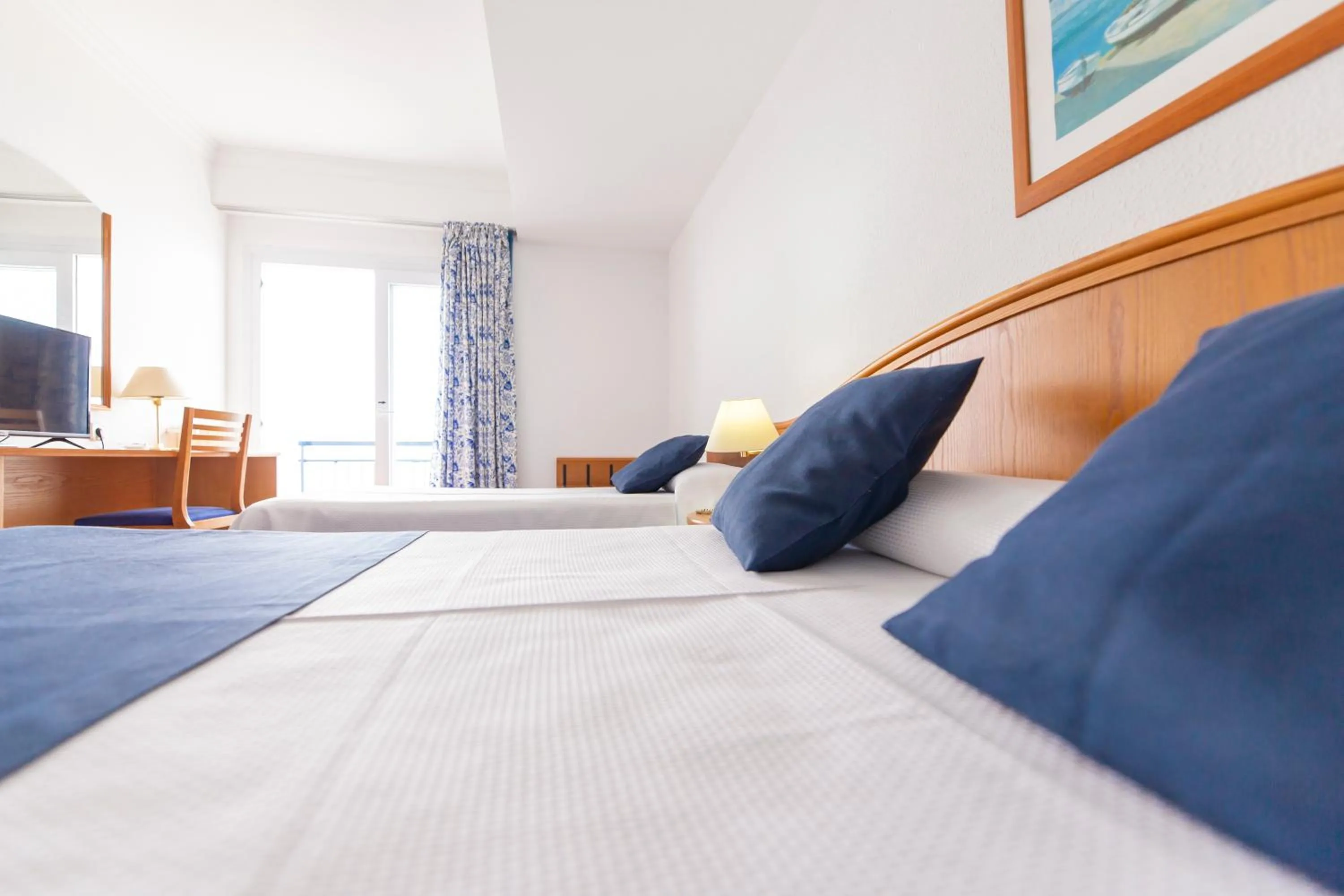 Photo of the whole room, Bed in Hotel Ramblamar