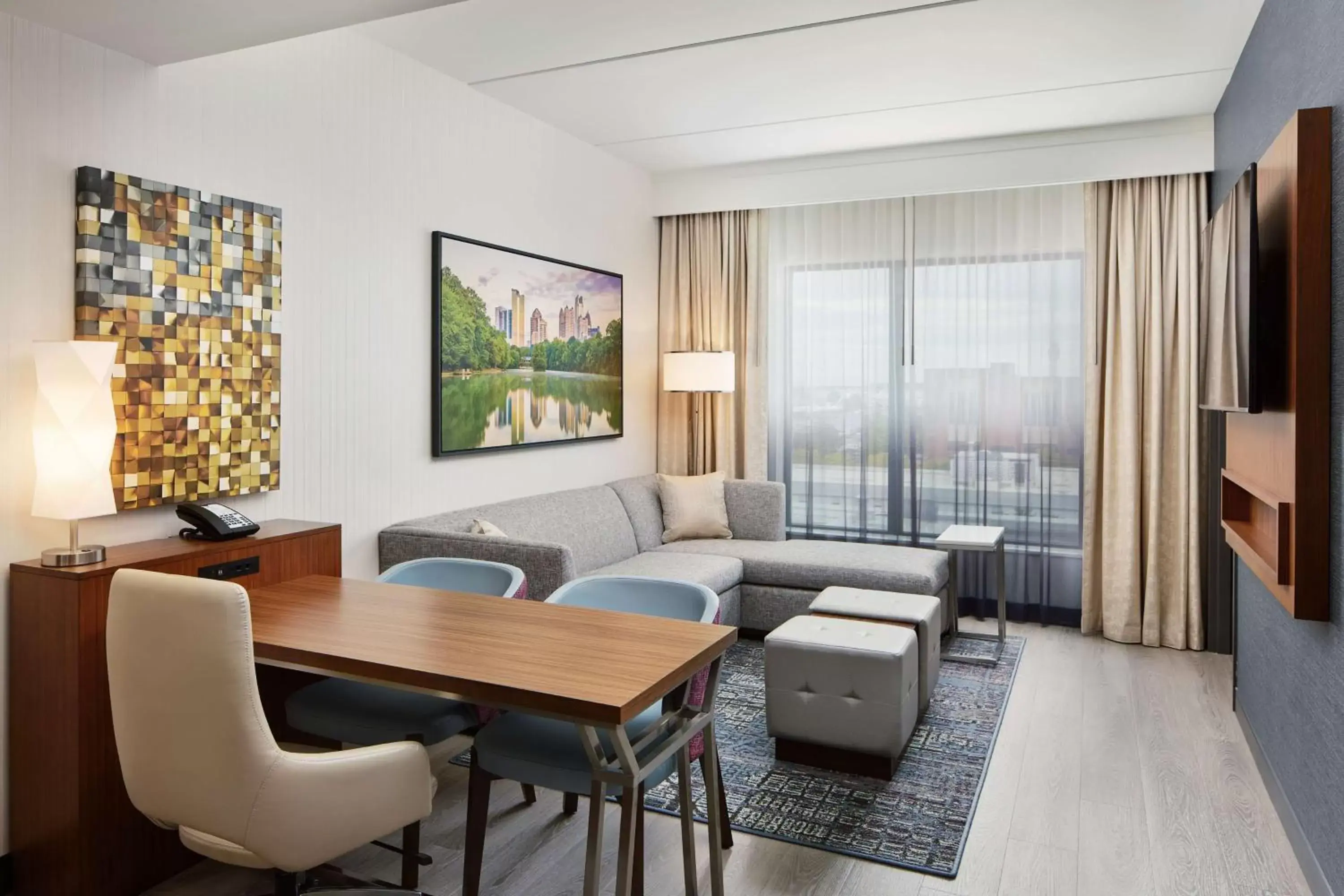 Bedroom, Seating Area in Embassy Suites By Hilton Atlanta Airport North