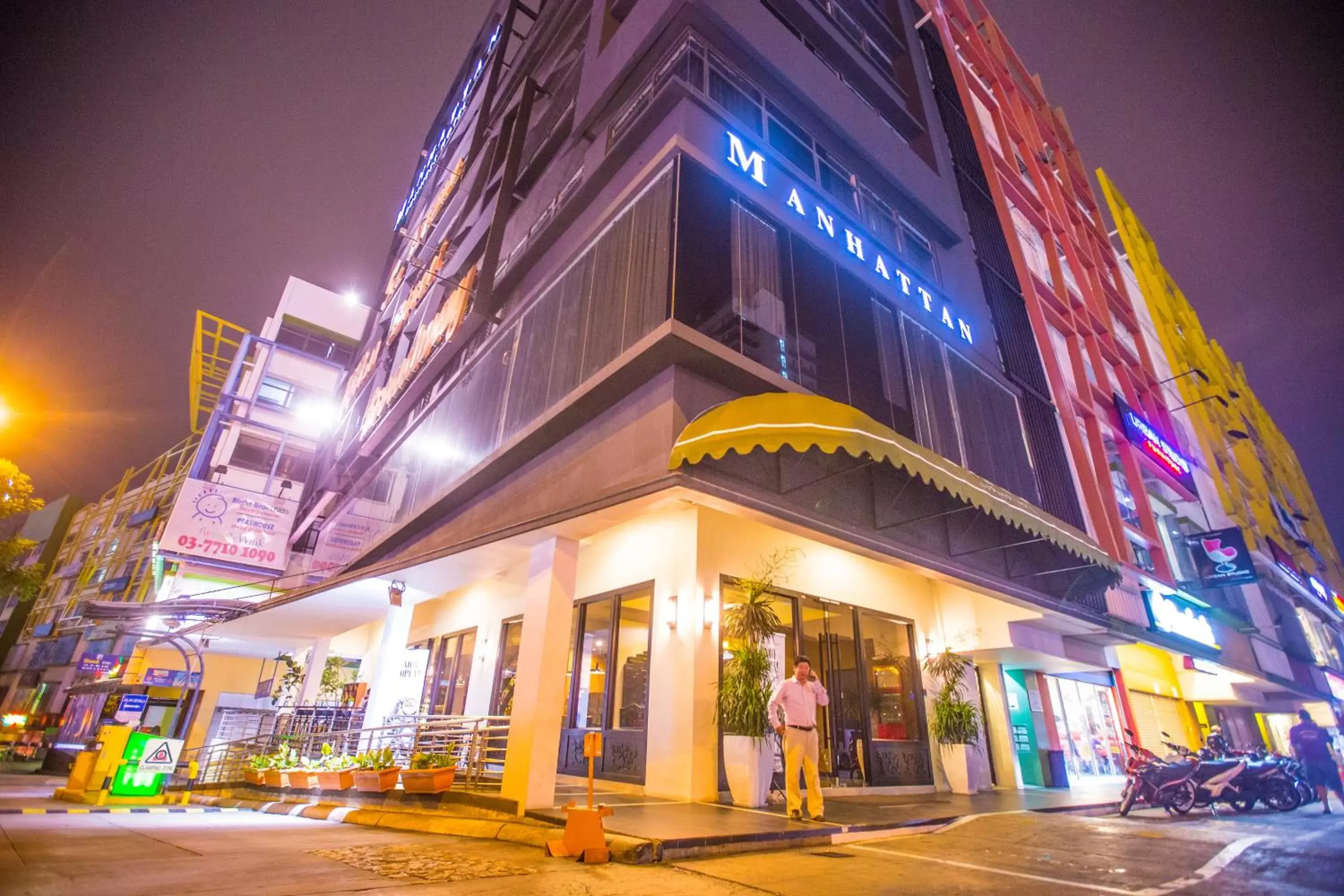 Facade/entrance, Property Building in Manhattan Business Hotel Damansara Perdana