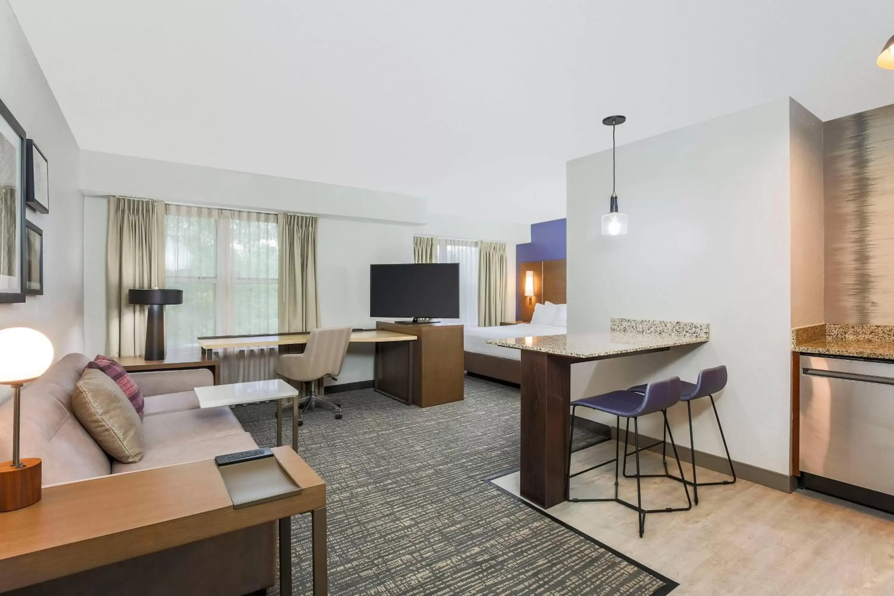 Bedroom, Seating Area in Residence Inn by Marriott Monroe