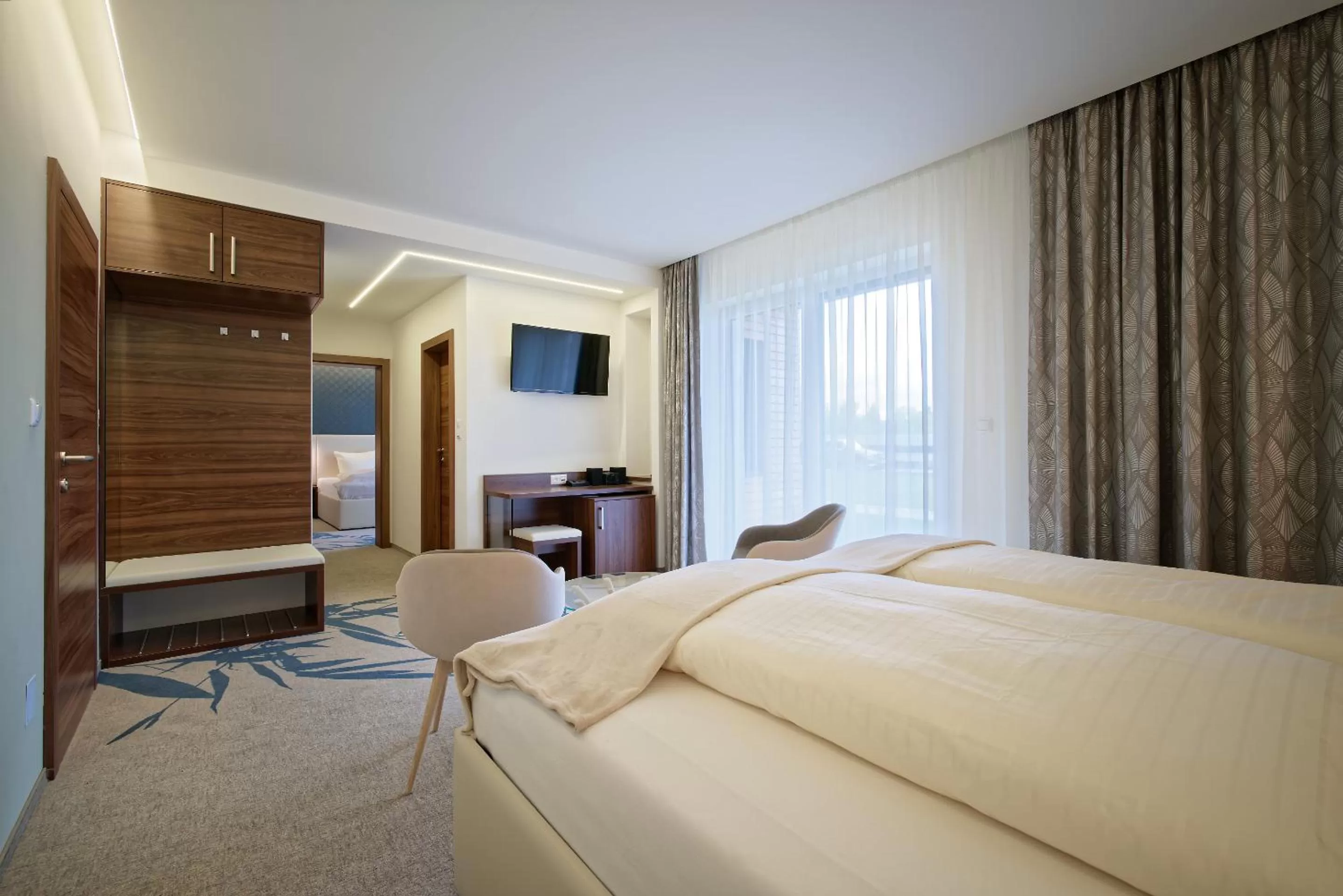 Photo of the whole room, Bed in Pension Laa Natura