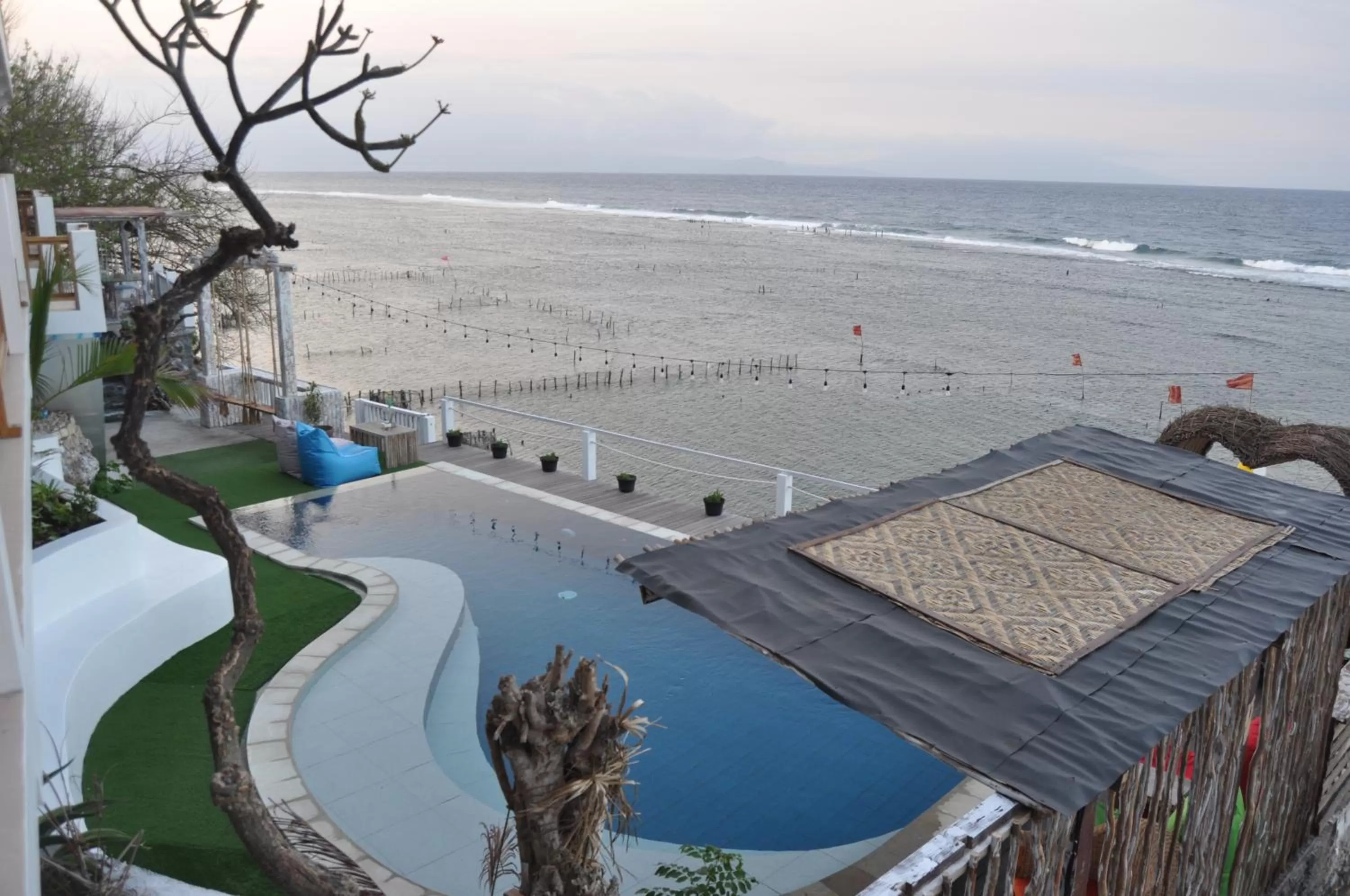 Restaurant/places to eat in SUITE OCEAN BLUE