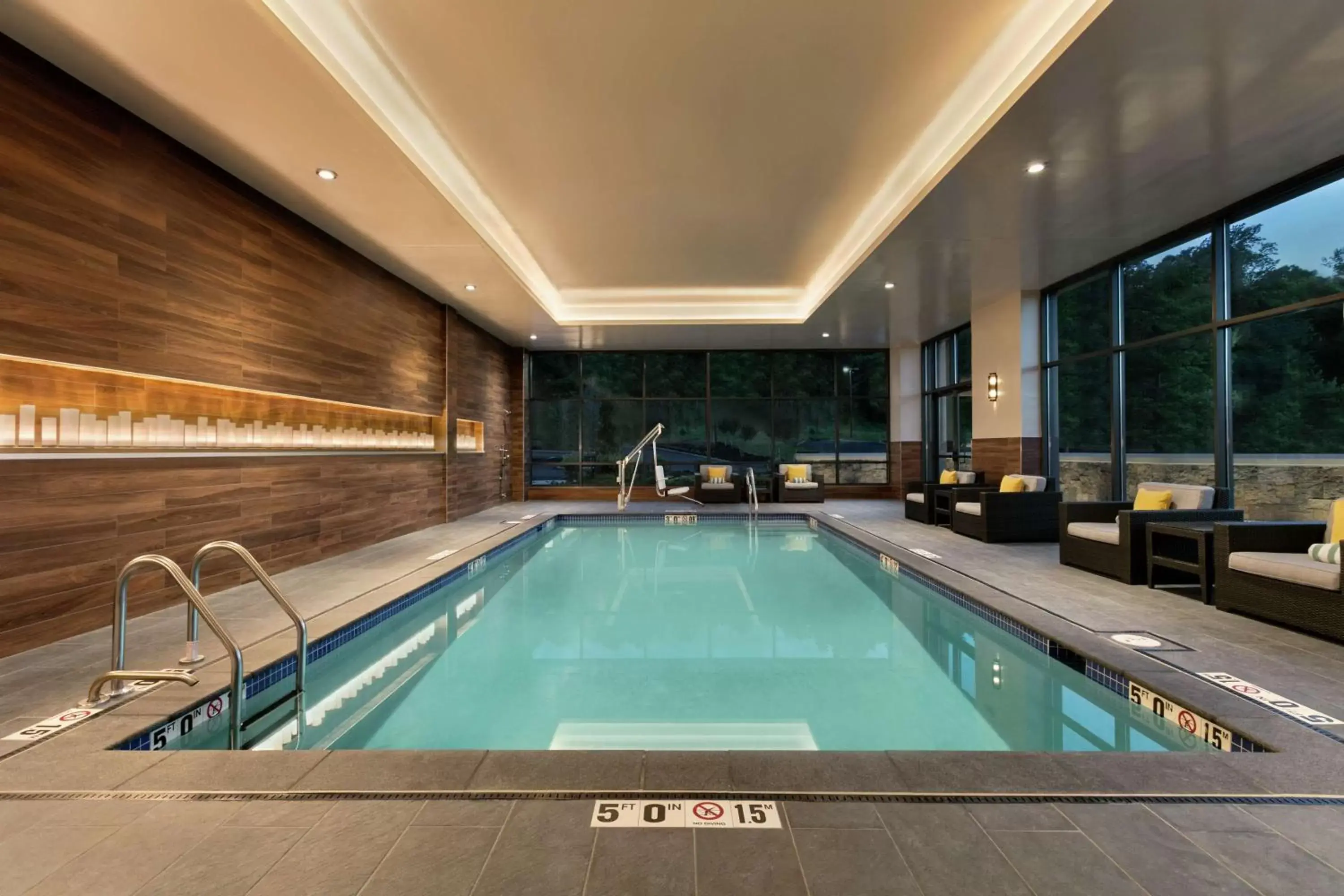 Pool view, Swimming Pool in Embassy Suites By Hilton Berkeley Heights