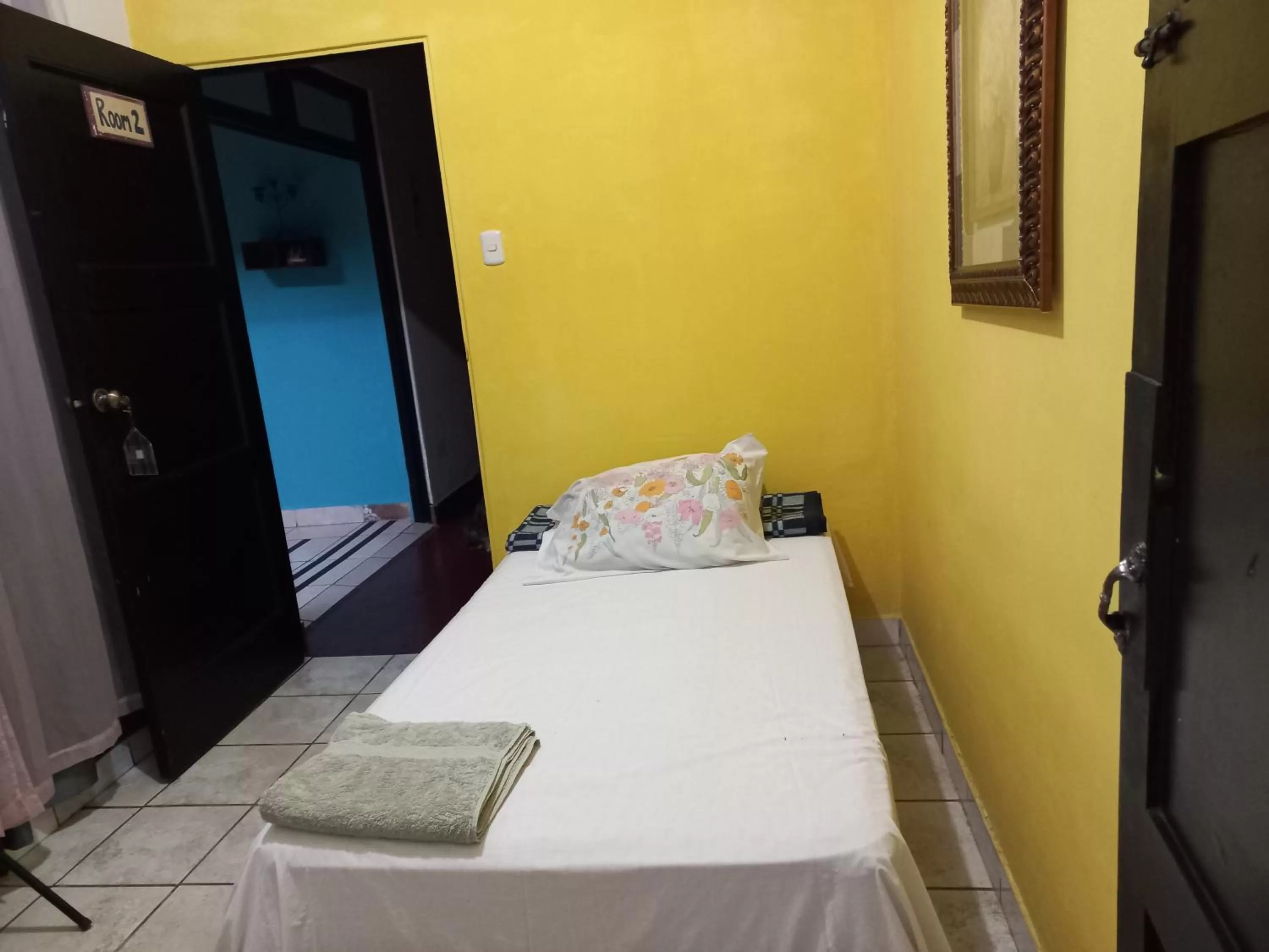 Bed in Hotel Trianon