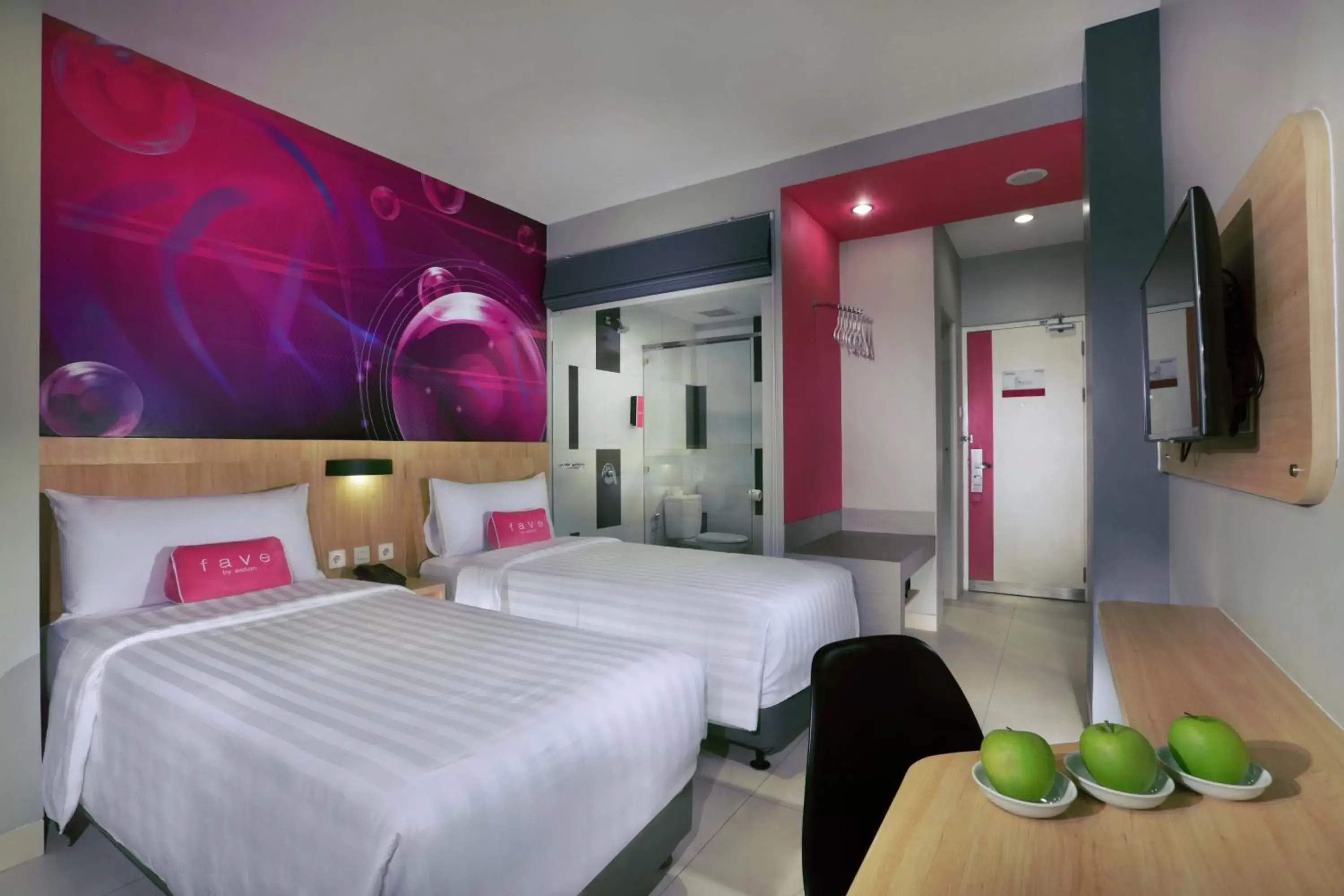 Photo of the whole room, Bed in favehotel Ahmad Yani Banjarmasin