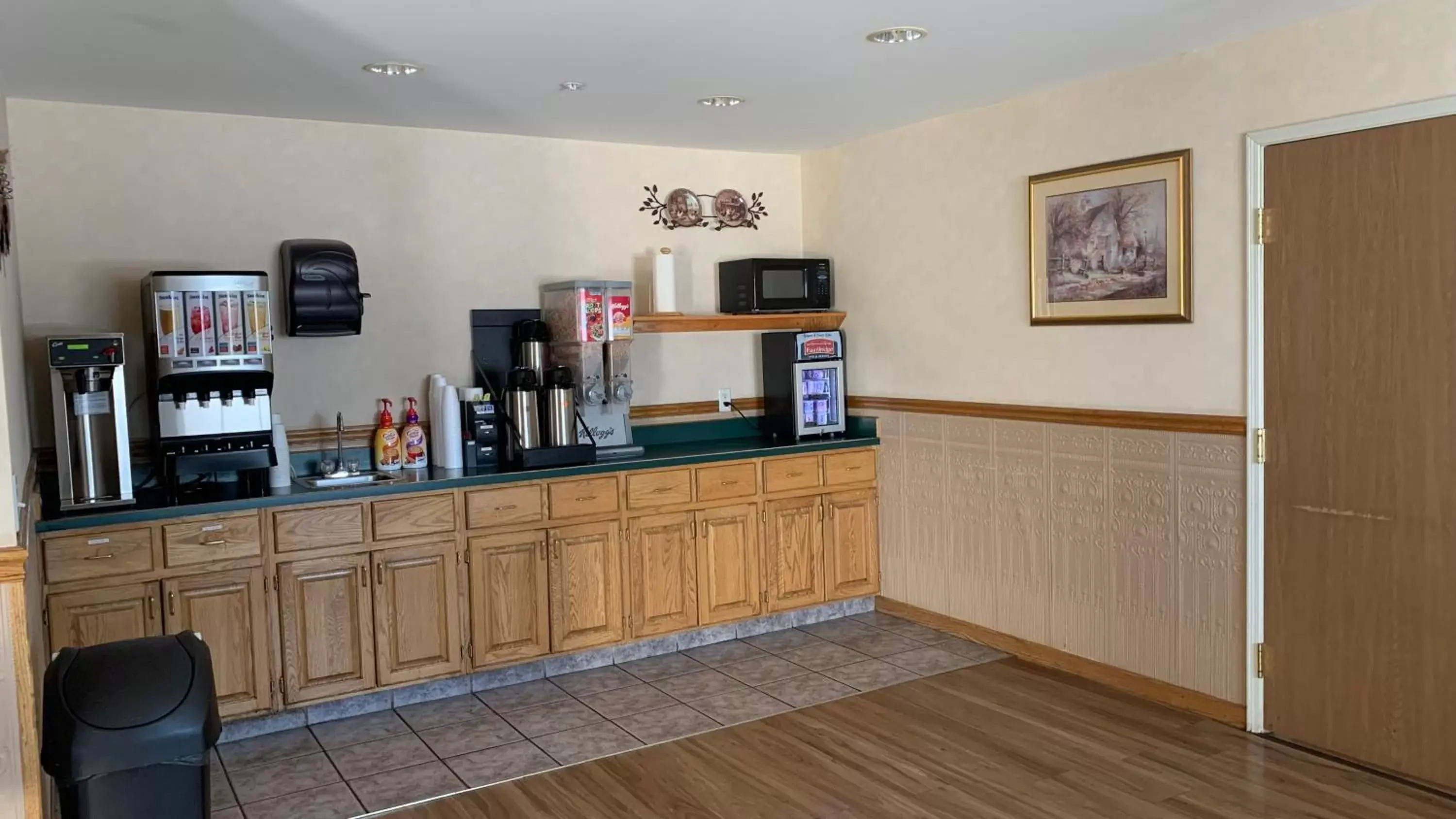 Breakfast in Fairbridge Inn and Suites - Miles City