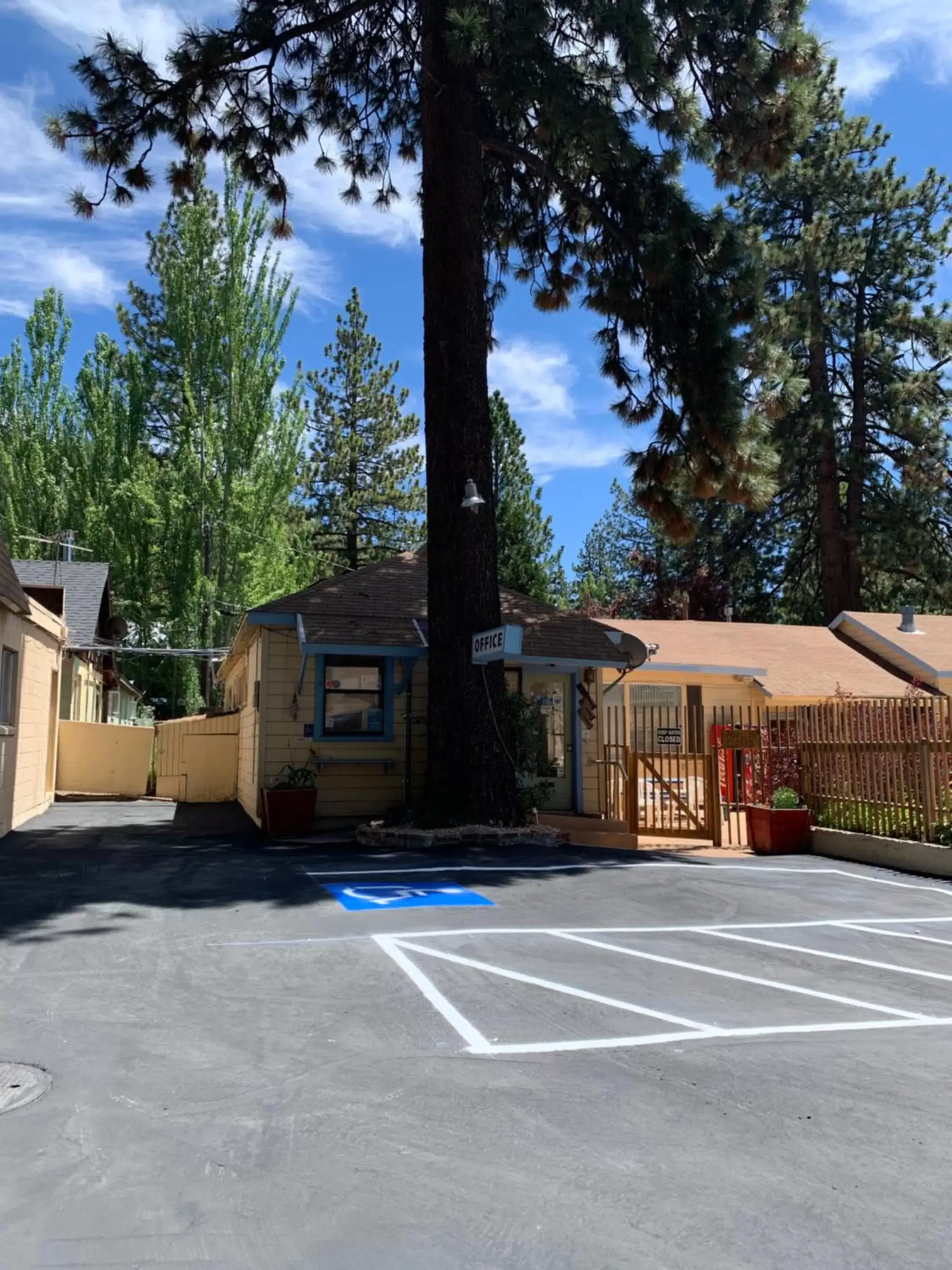 Property building in Stevenson’s Inn Property building in Stevenson’s Inn