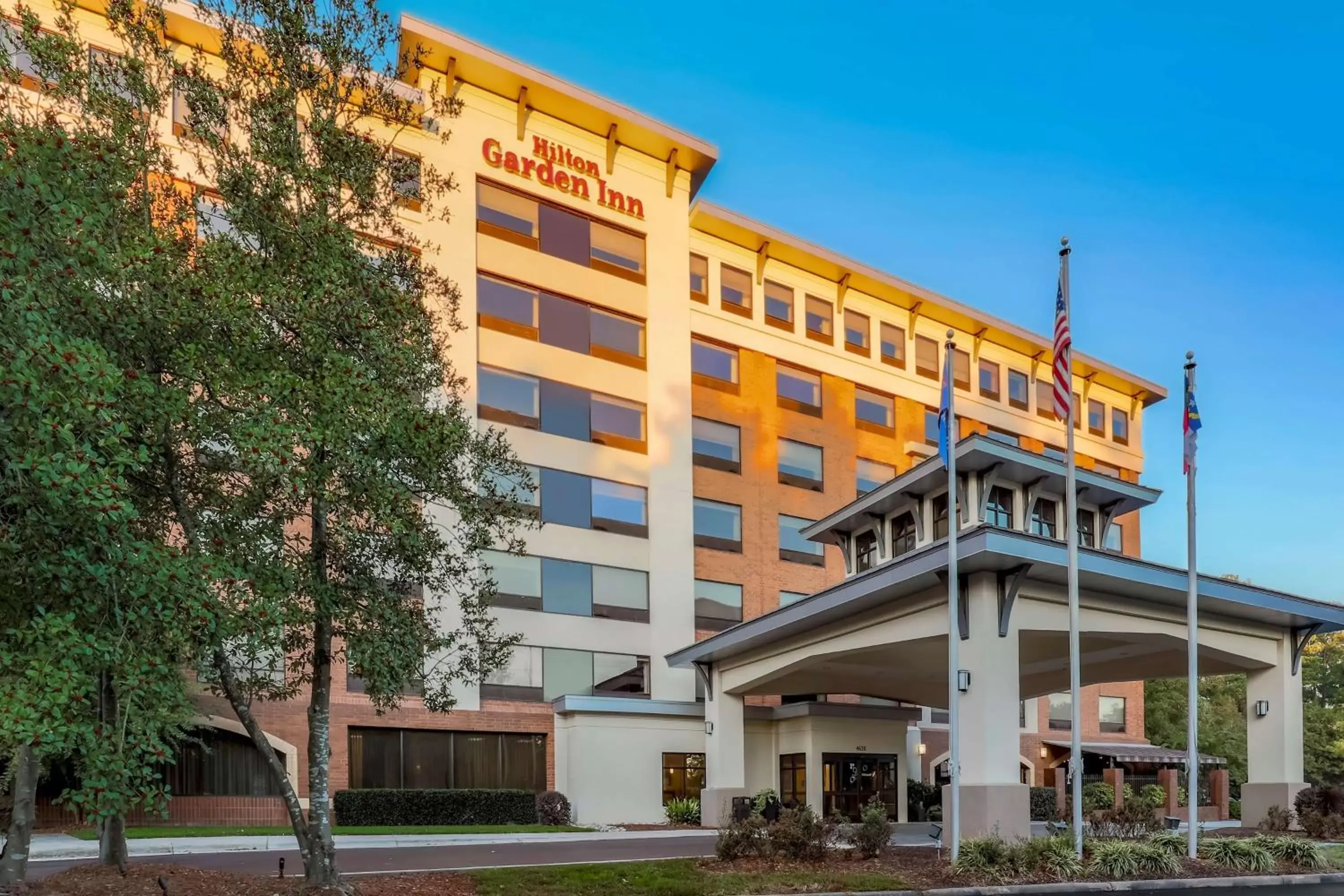 Property building in Hilton Garden Inn Raleigh-Durham/Research Triangle Park Property building in Hilton Garden Inn Raleigh-Durham/Research Triangle Park