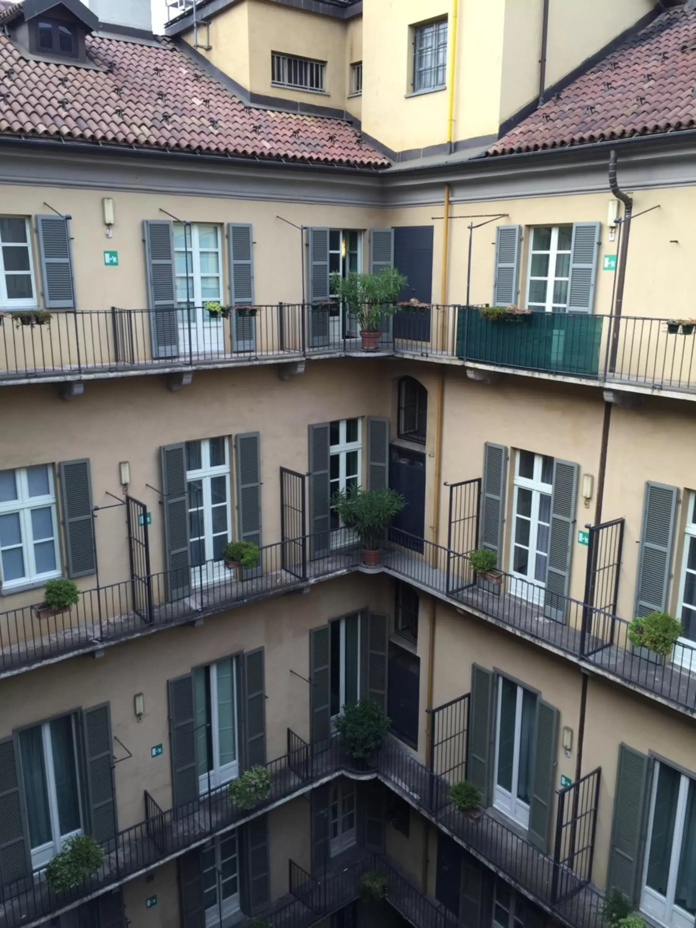 View (from property/room), Property Building in Le Petit Hotel