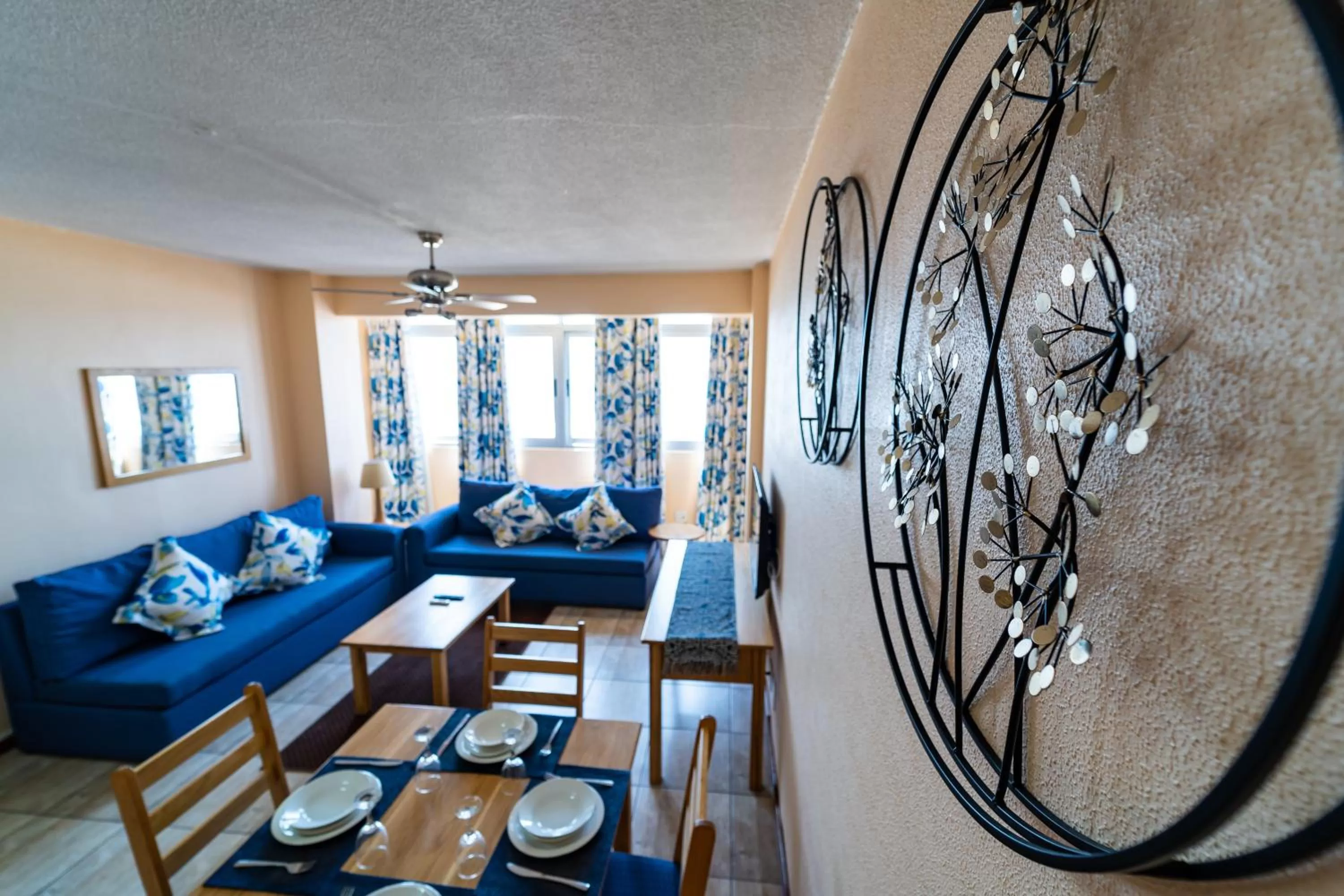 Living room in Gooderson Tropicana Hotel