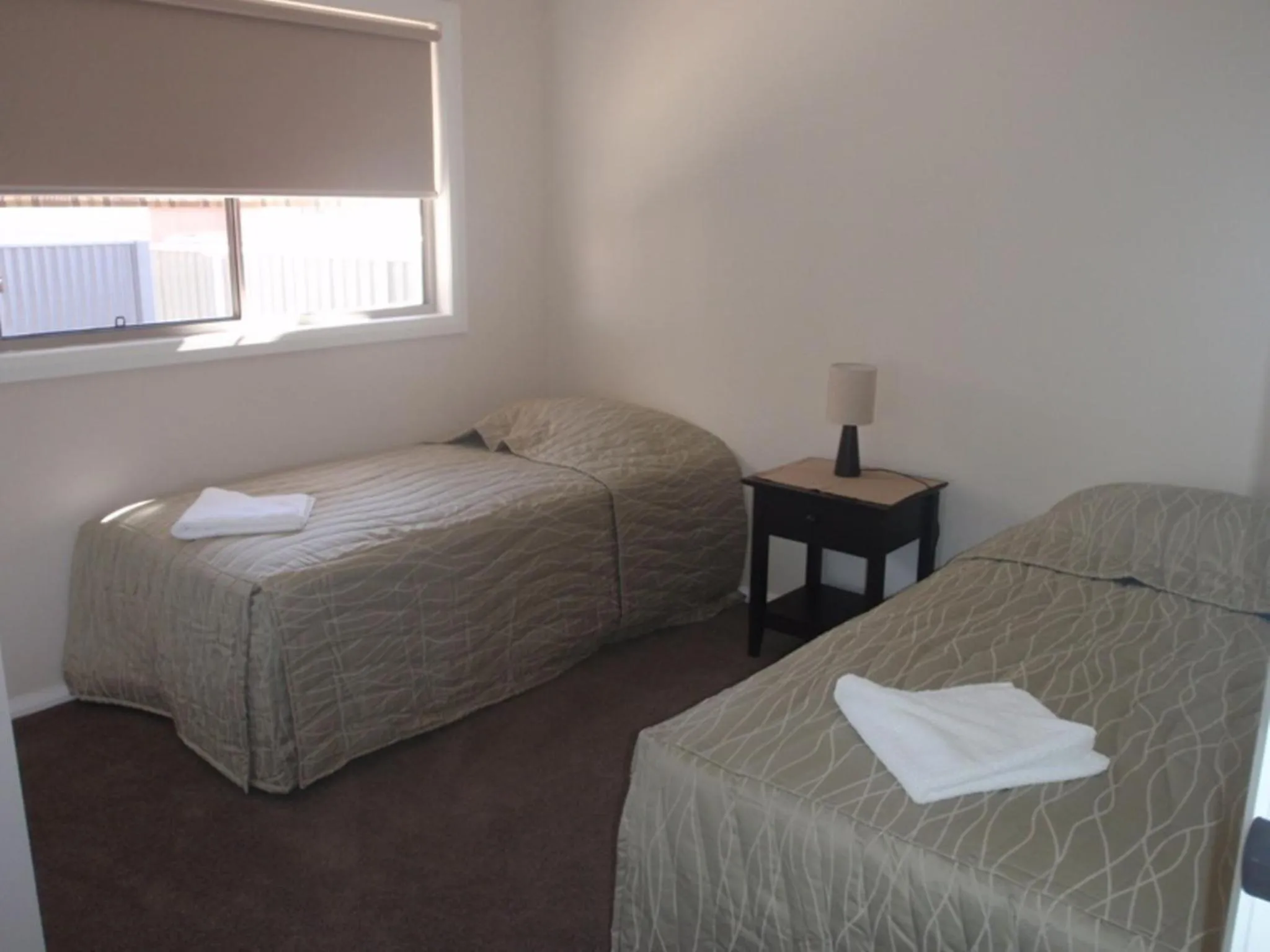 Bedroom, Bed in Ashleigh Court Motor Inn