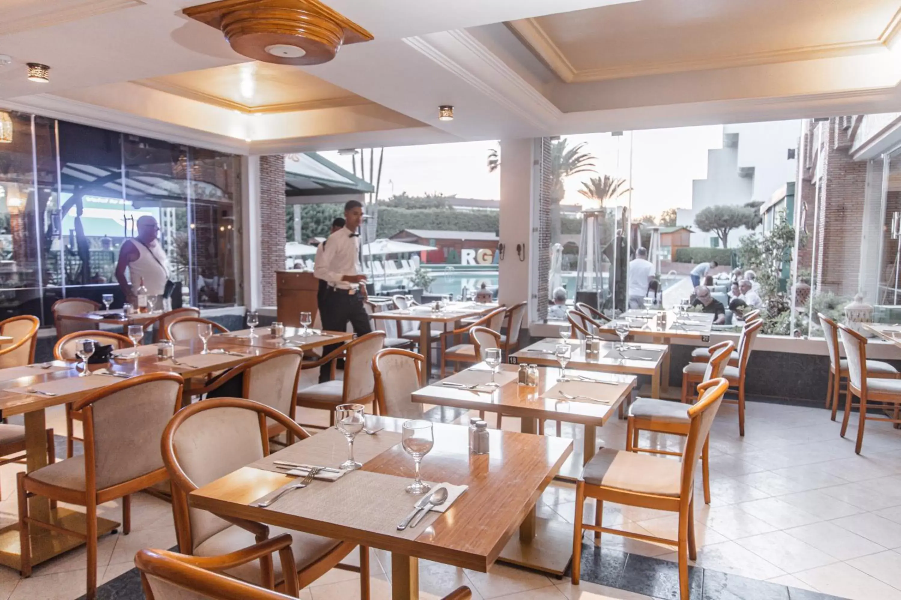 Restaurant/places to eat in Hotel Argana Agadir Restaurant/places to eat in Hotel Argana Agadir