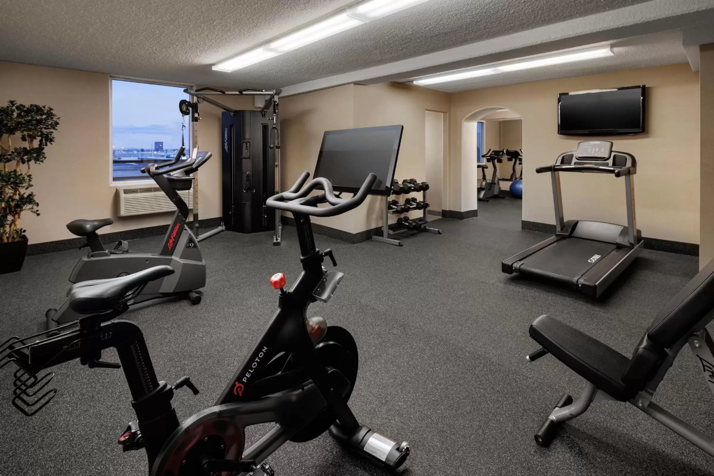 Fitness centre/facilities, Fitness Center/Facilities in Pomeroy Hotel & Conference Centre