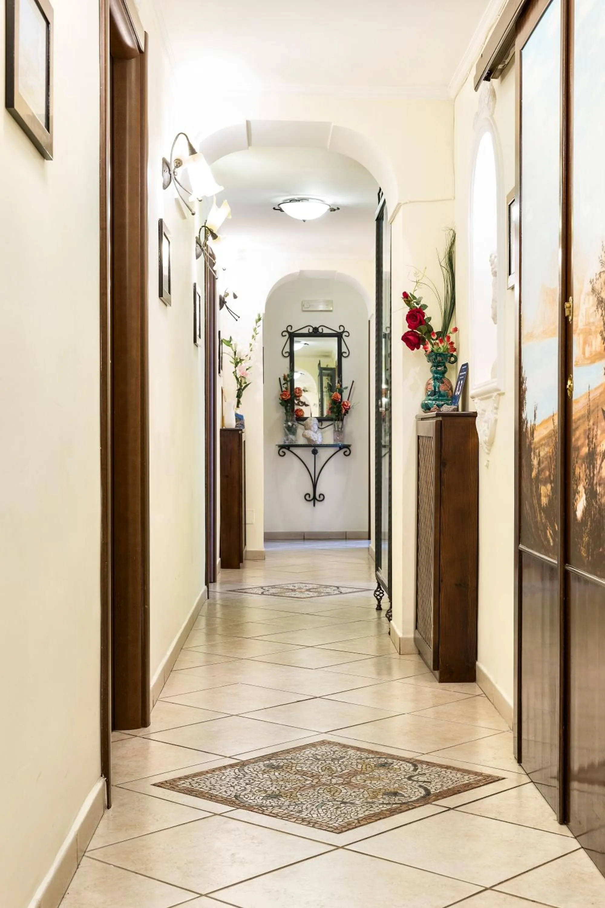 Lobby or reception in B&B Art Suite Principe Umberto