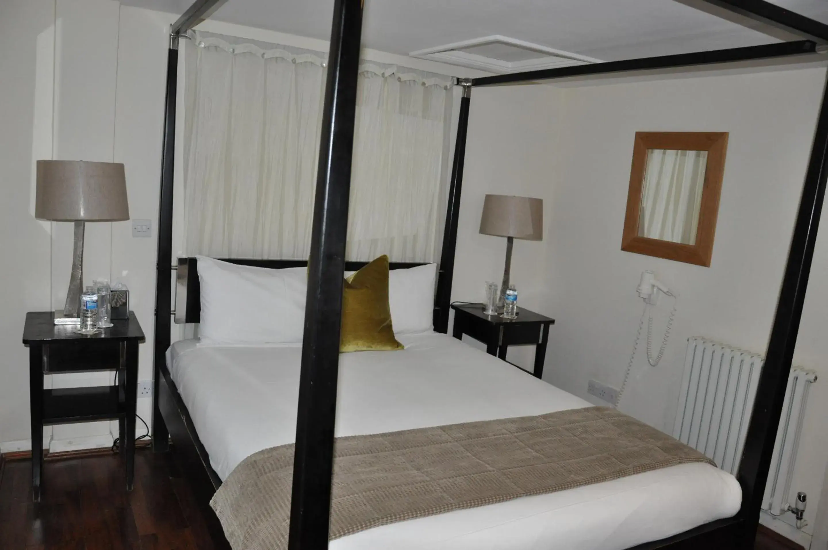 Bedroom, Bed in Nap Inn Savoro