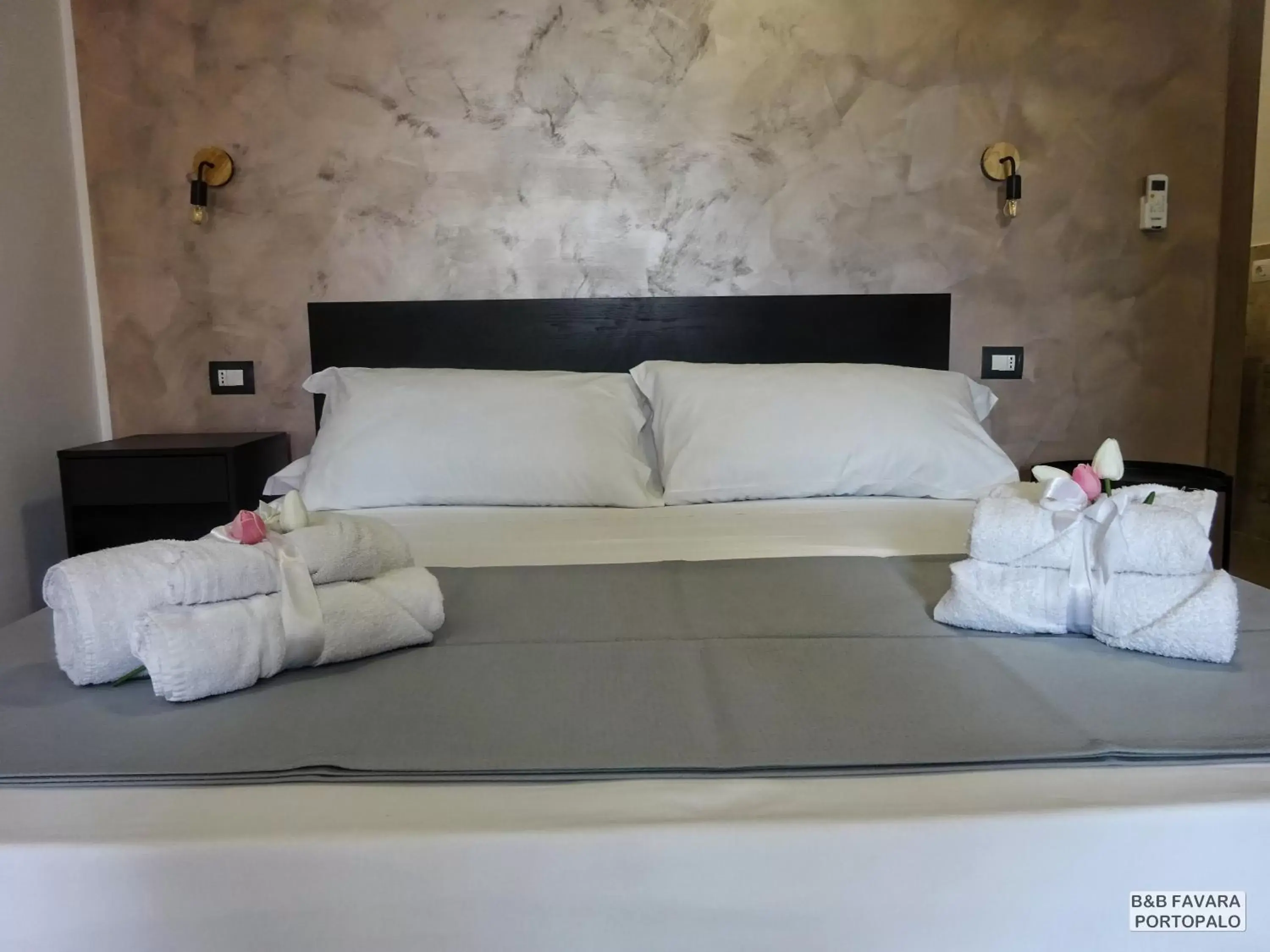 Bed in B&B FAVARA