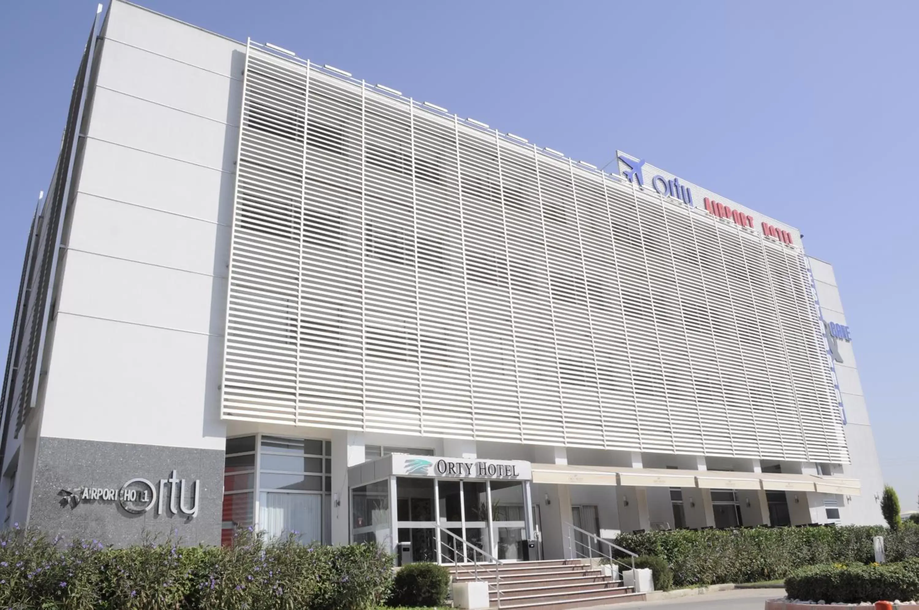 Facade/entrance, Property Building in Orty Airport Hotel