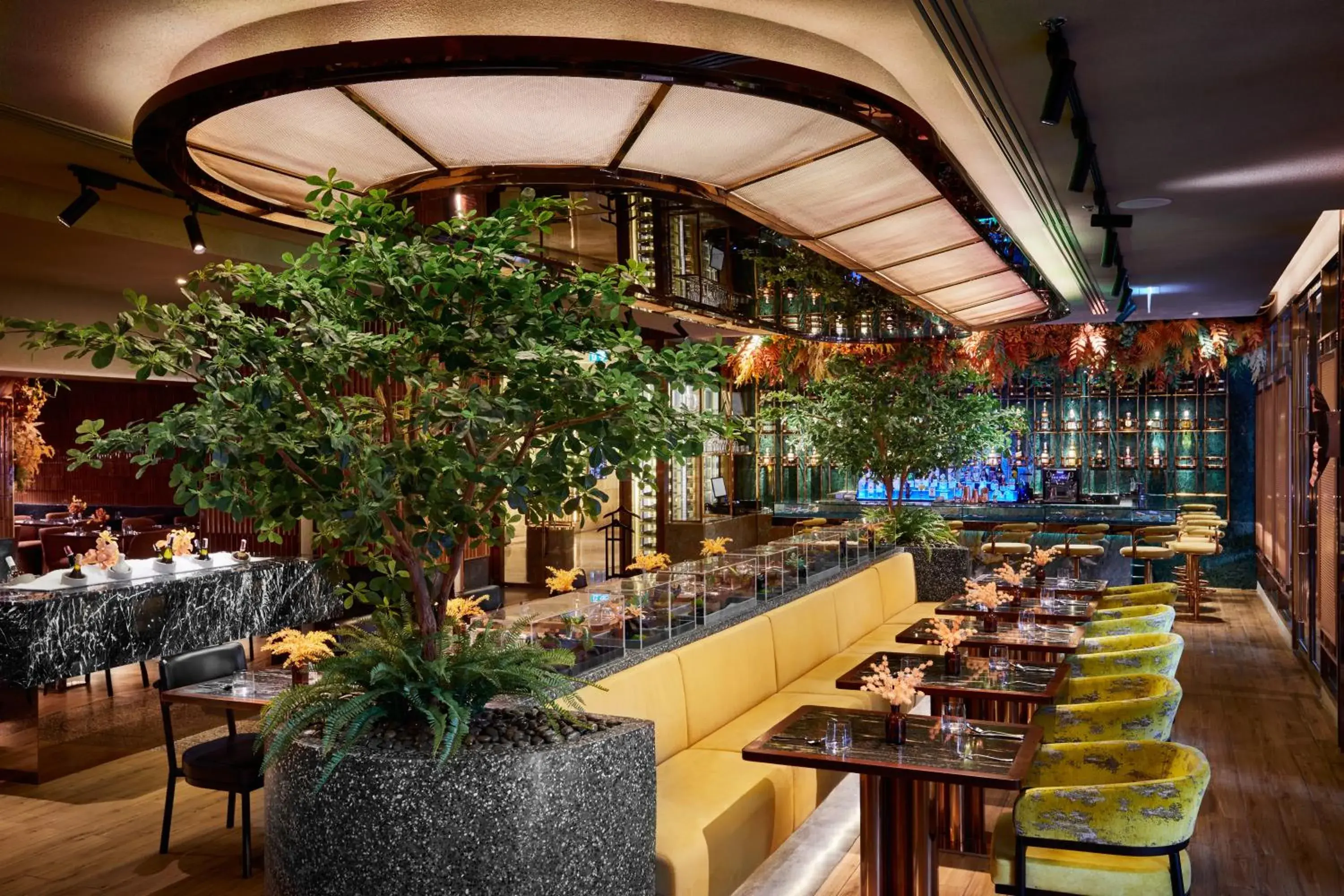 Restaurant/places to eat in Valia Hotel Bangkok