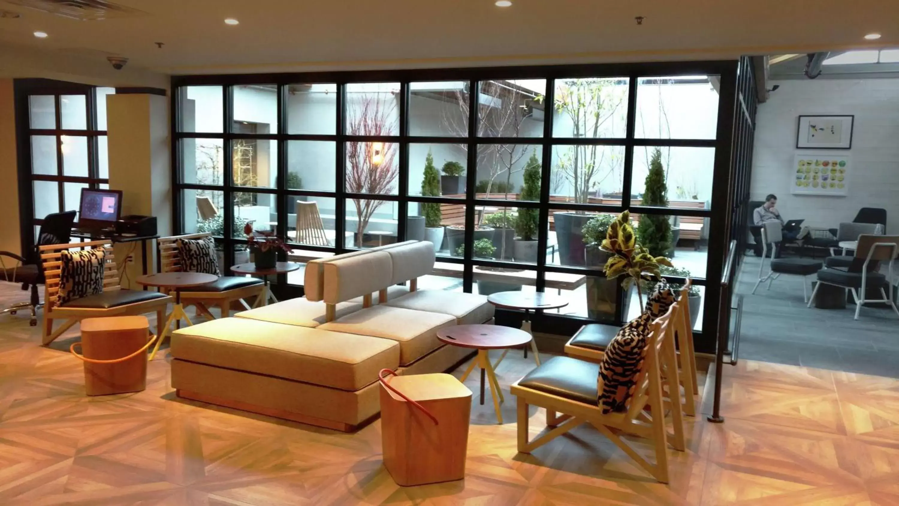 Lobby or reception in Freepoint Hotel Cambridge, Tapestry Collection by Hilton Lobby or reception in Freepoint Hotel Cambridge, Tapestry Collection by Hilton