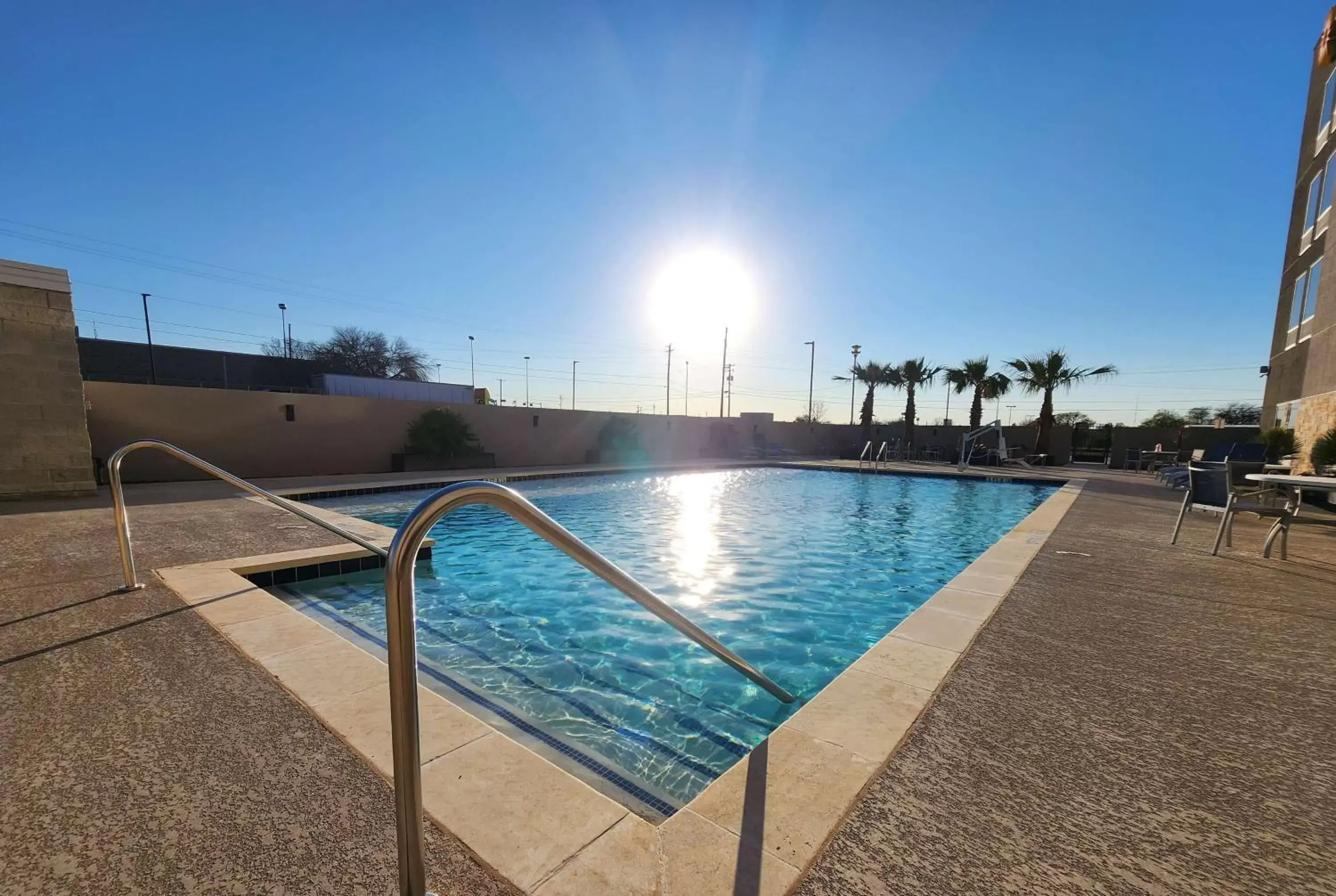 Pool view, Swimming Pool in La Quinta Inn & Suites by Wyndham Del Rio