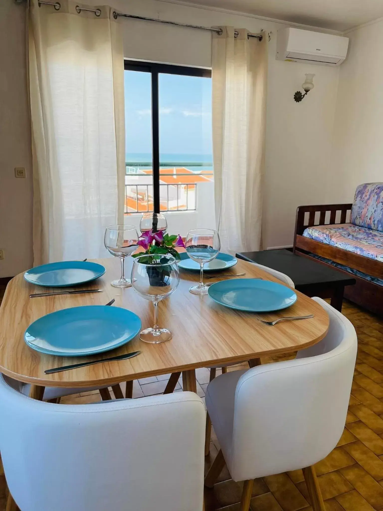 Dining Area in Casa Do Canto