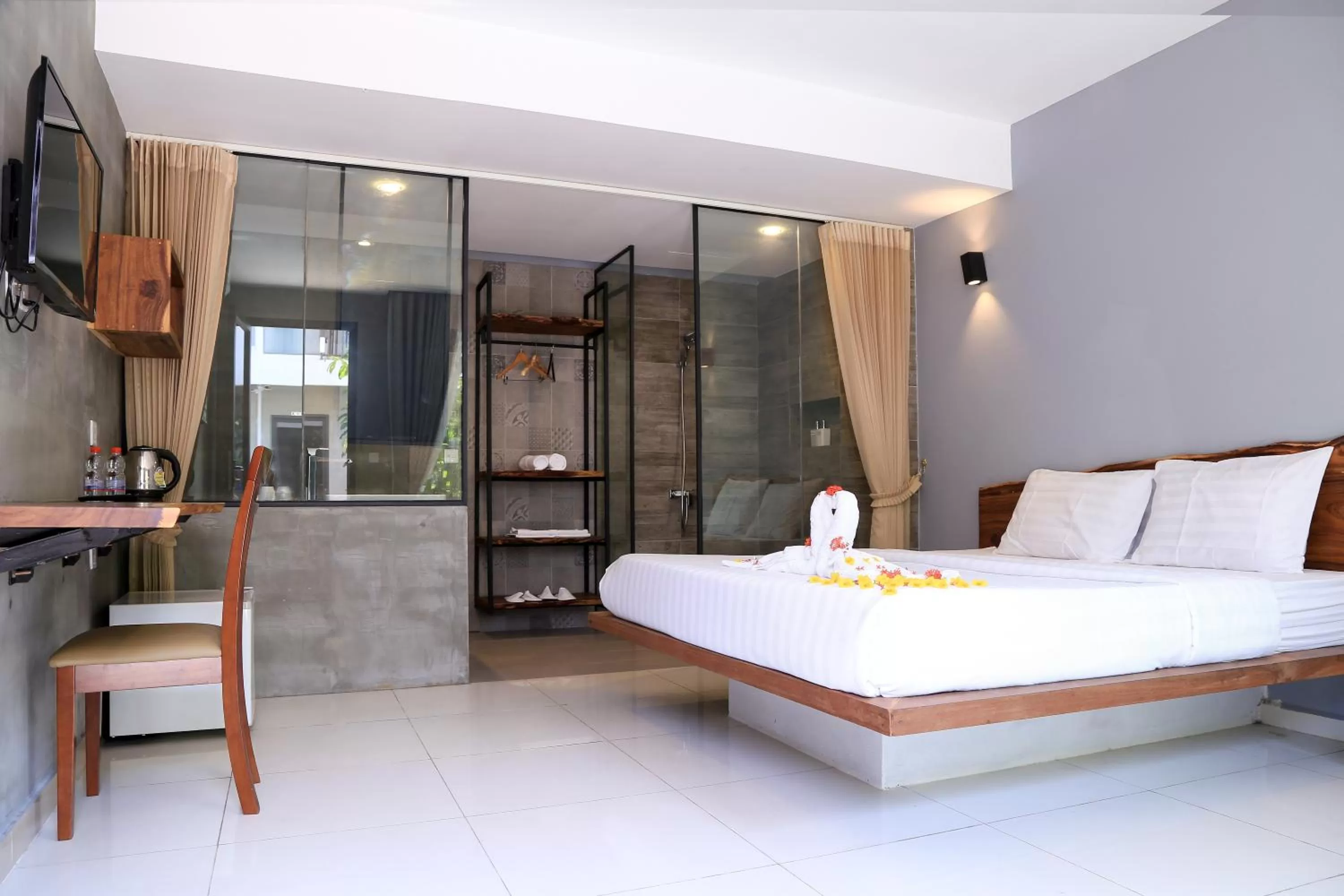 Bedroom, Bed in BK Hotel