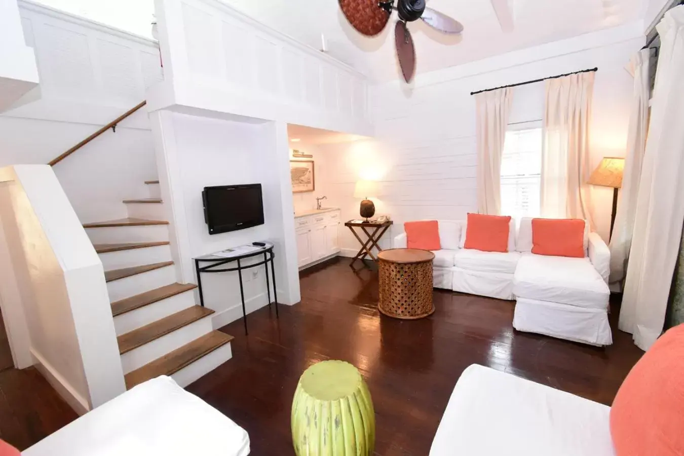 Seating Area in Simonton Court Historic Inn & Cottages