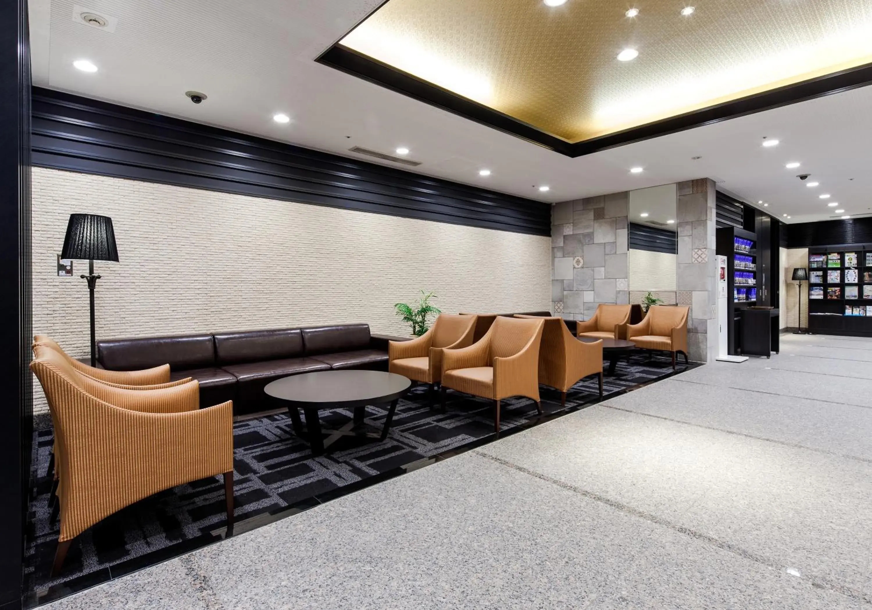 Lobby or reception, Lobby/Reception in Daiwa Roynet Hotel Kobe-Sannomiya