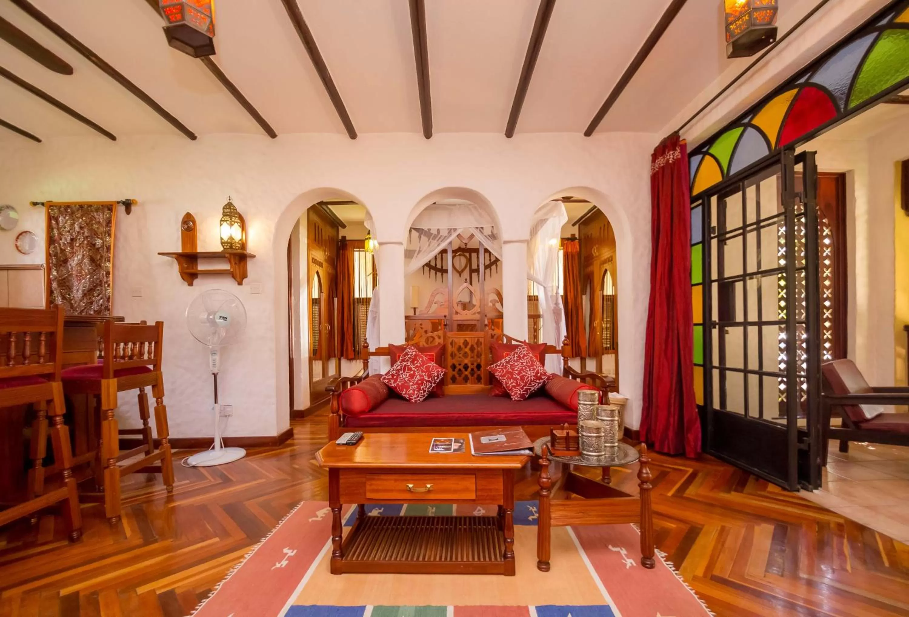 Seating area in The King Post