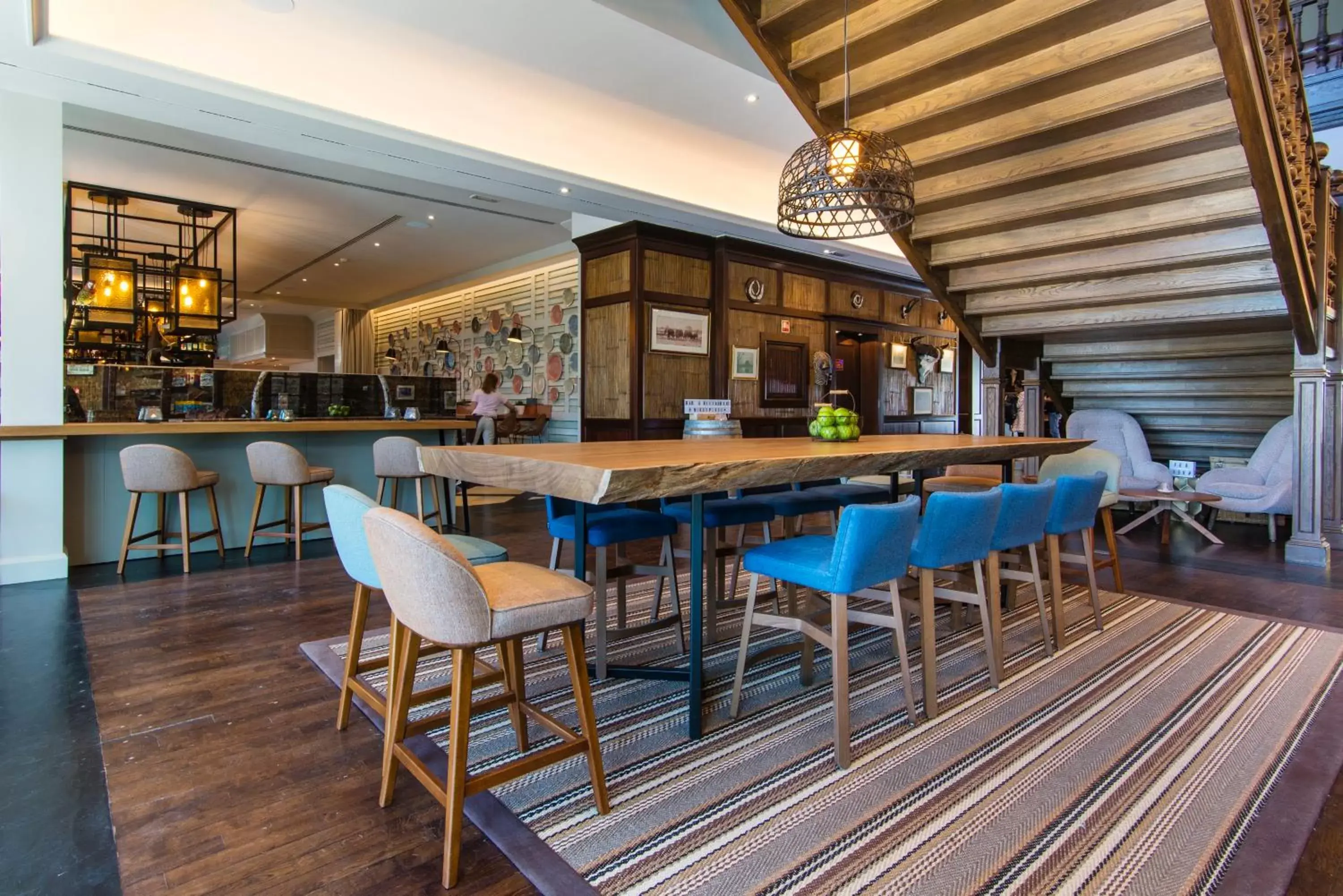 Lobby or reception, Lounge/Bar in Lindner Hotel Mallorca Portals Nous, part of JdV by Hyatt